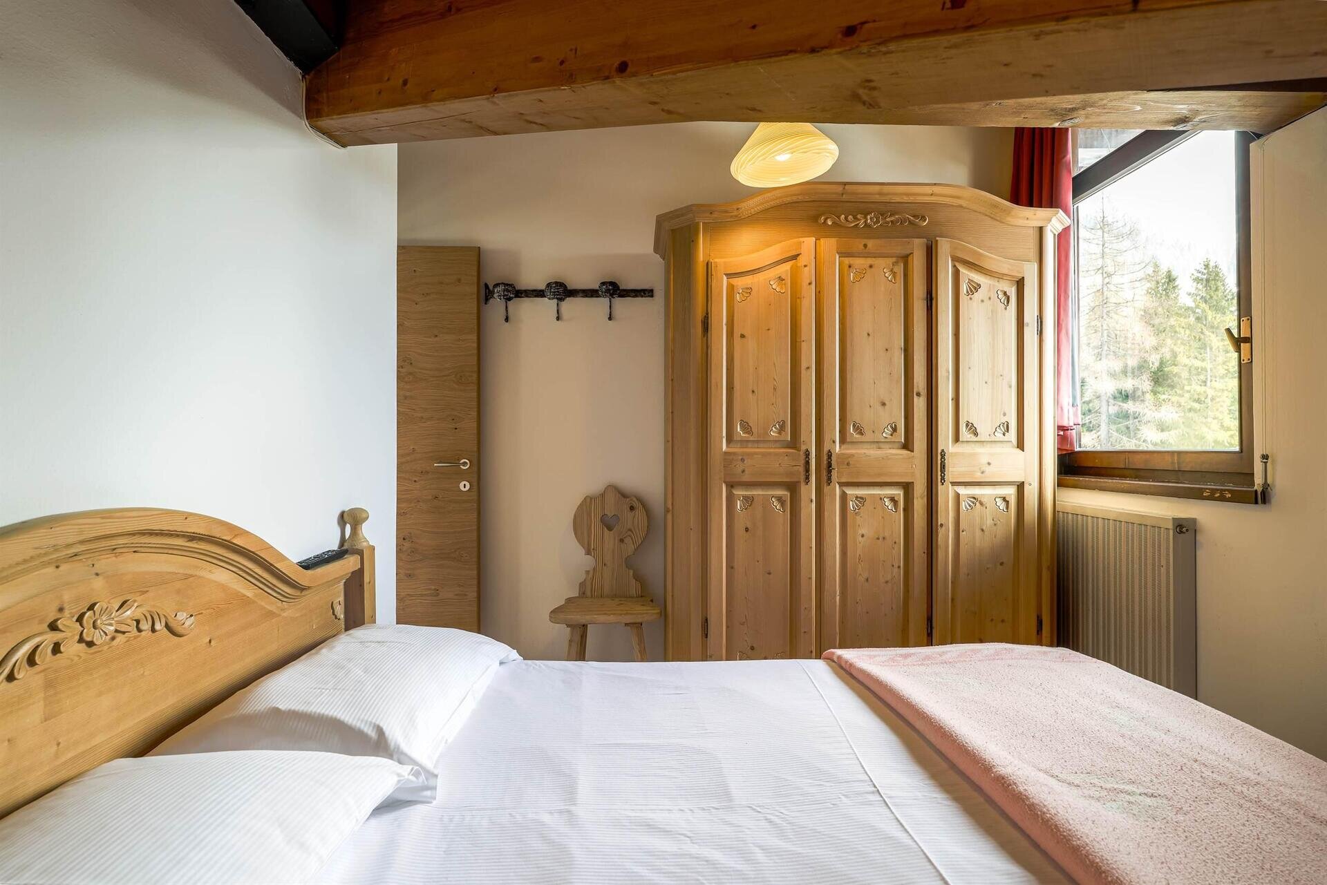 Images Trn 1 992af146 3fcc 418a Bc7e E28e4305005e 99 Image