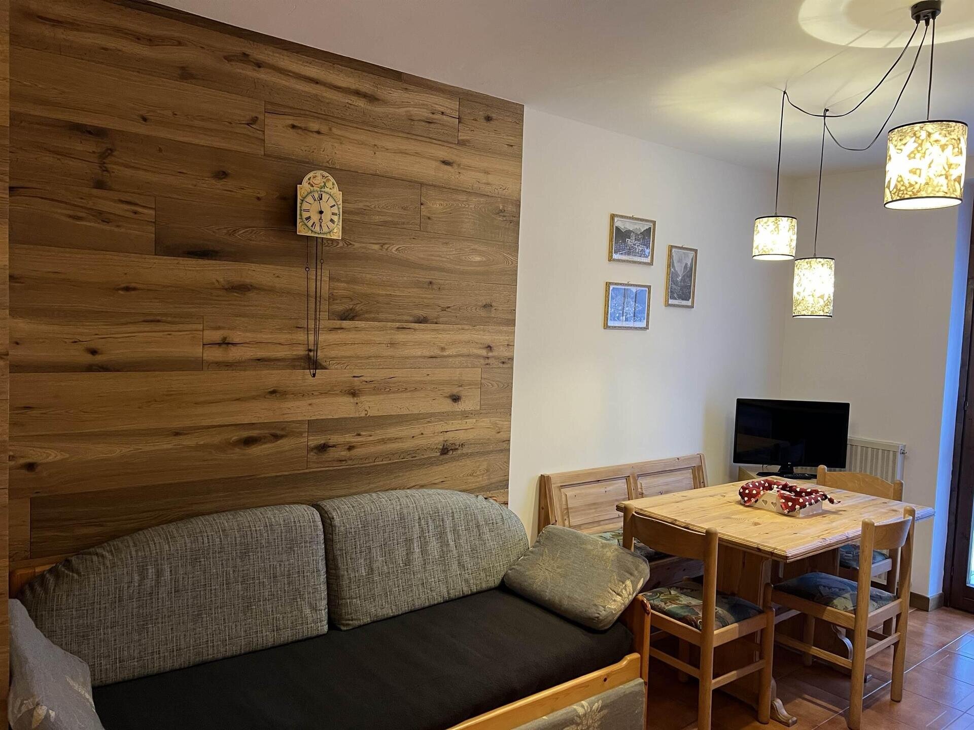 Images Trn 1 D26f7b9c 51b4 4091 9743 74a5a3667203 99 Image