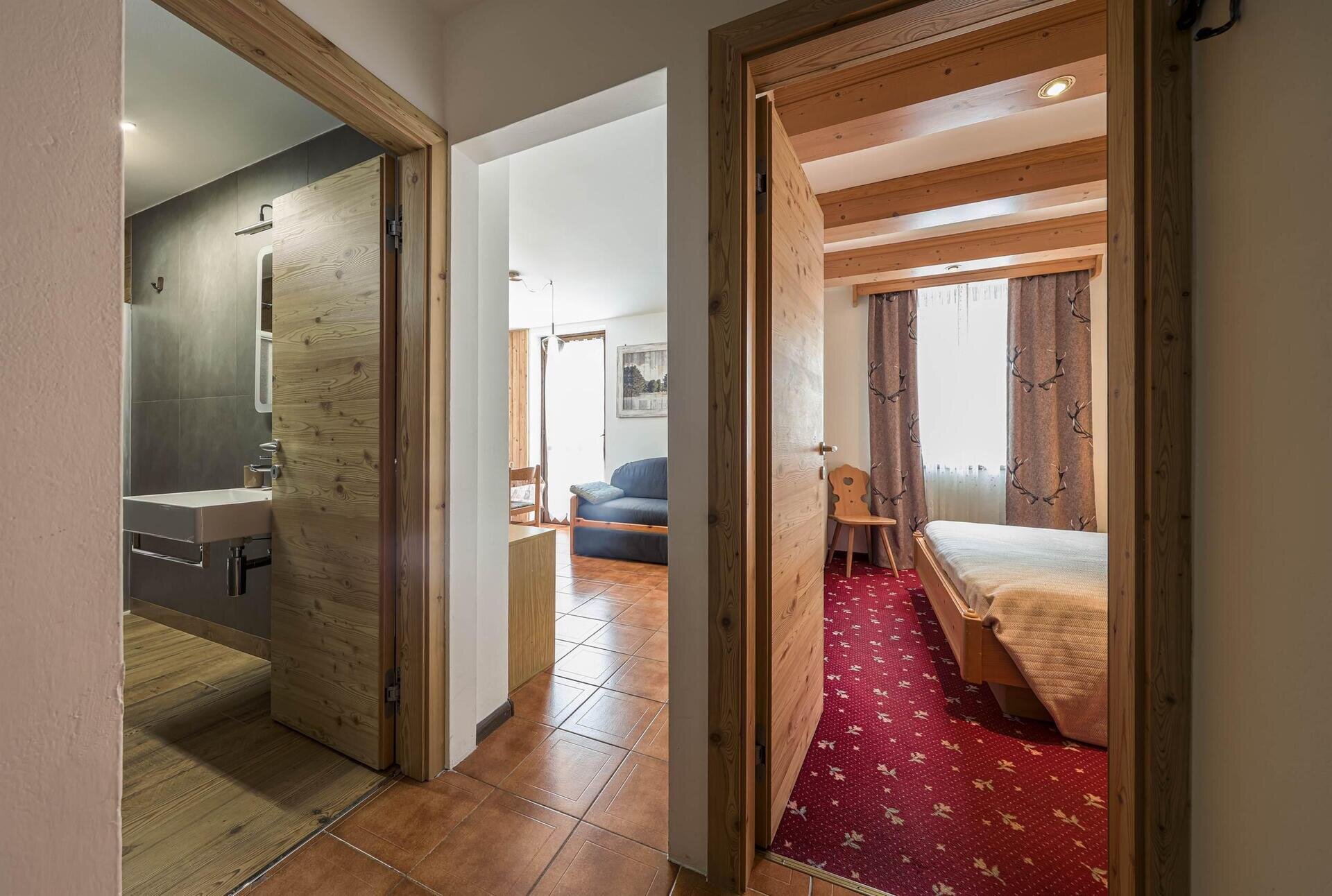 Images Trn 1 67d44784 72d5 4f2d 9c91 Fab60de57212 99 Image