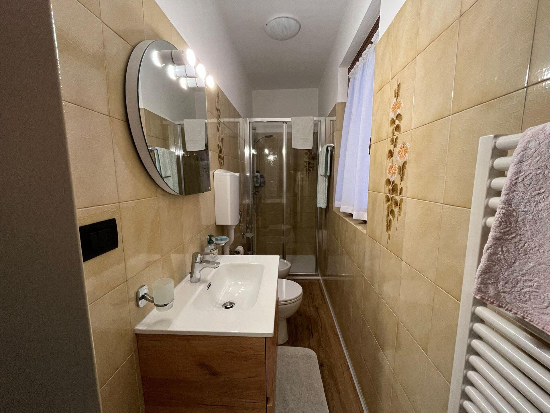 Images Trn 1 C2a5cf3d 3a95 47b3 92a2 D44aea989dff 99 Image