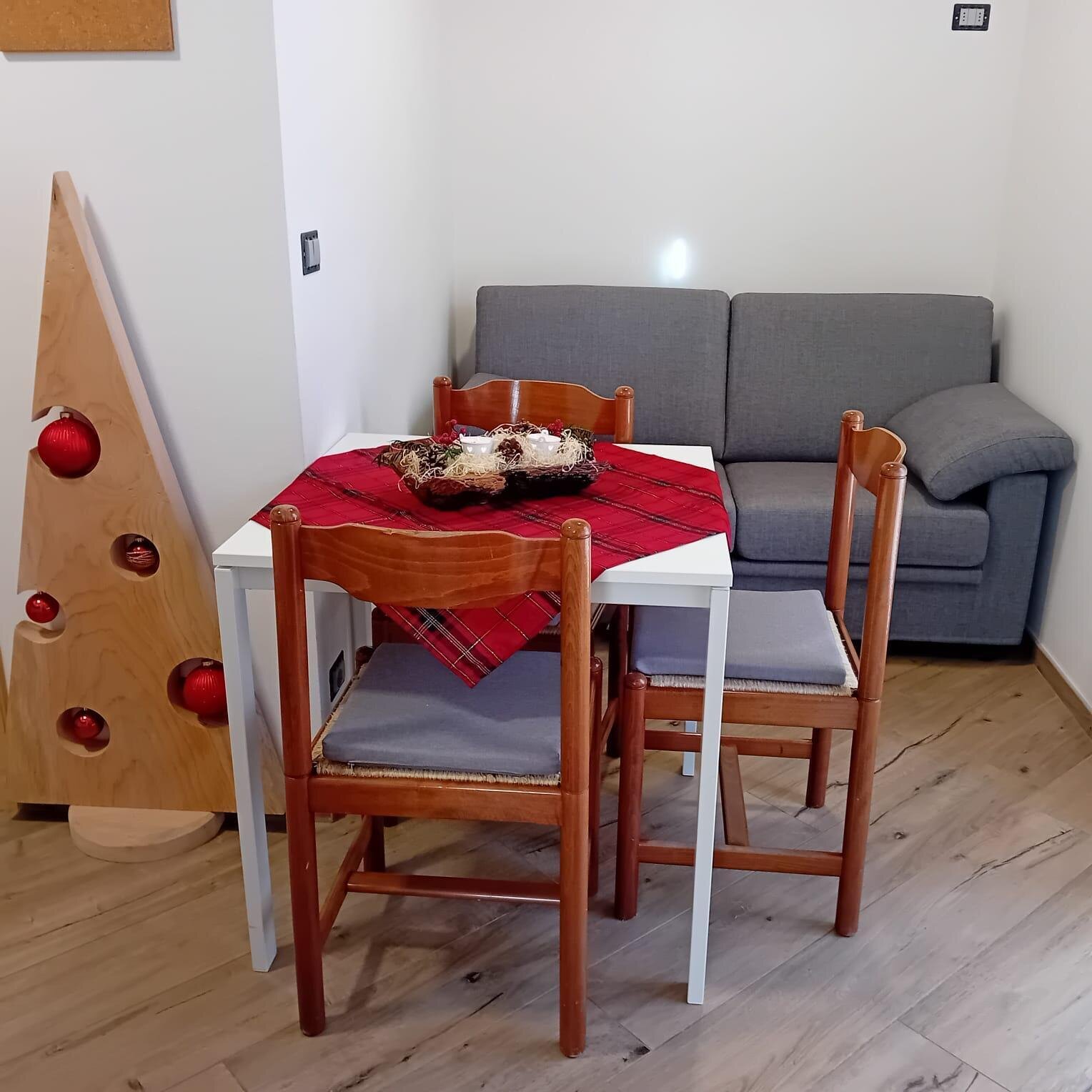 tavolo con soggiorno