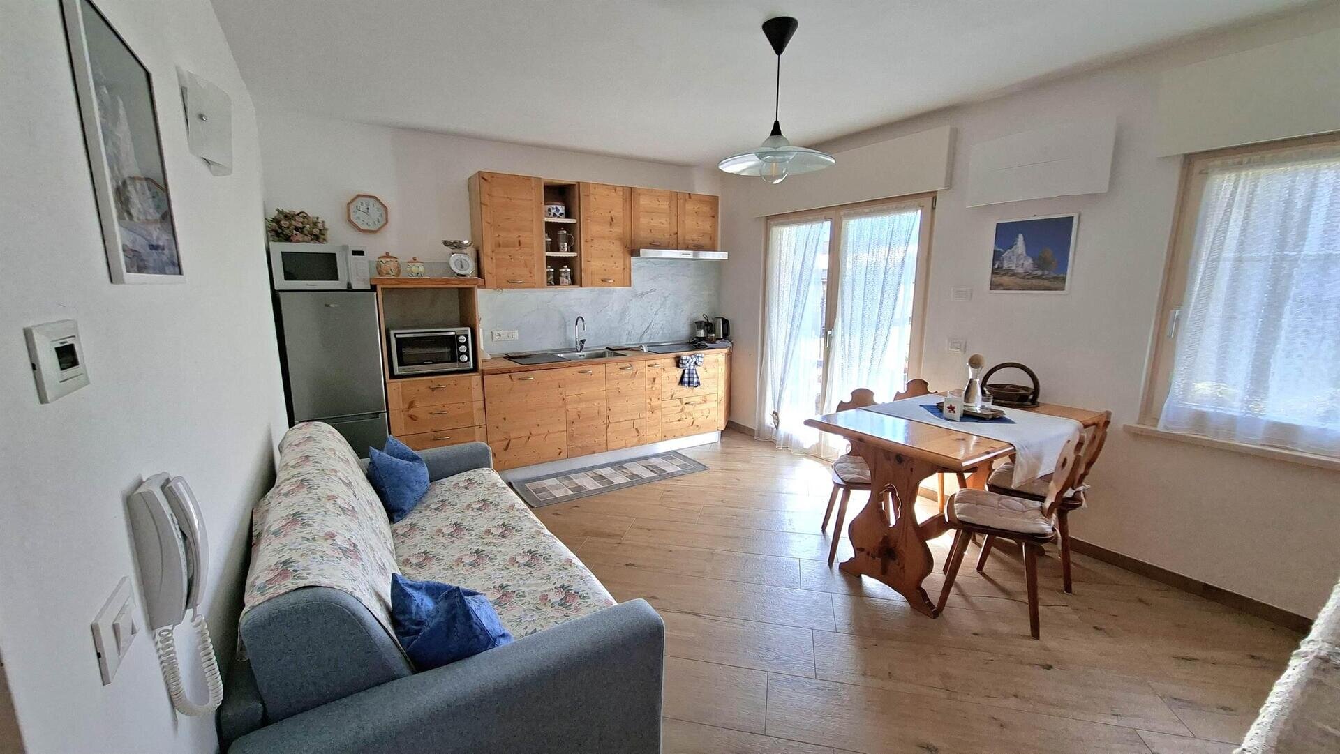 Images Trn 1 Eb753e21 1ef8 4745 Bc25 3ee5125ec62b 99 Image