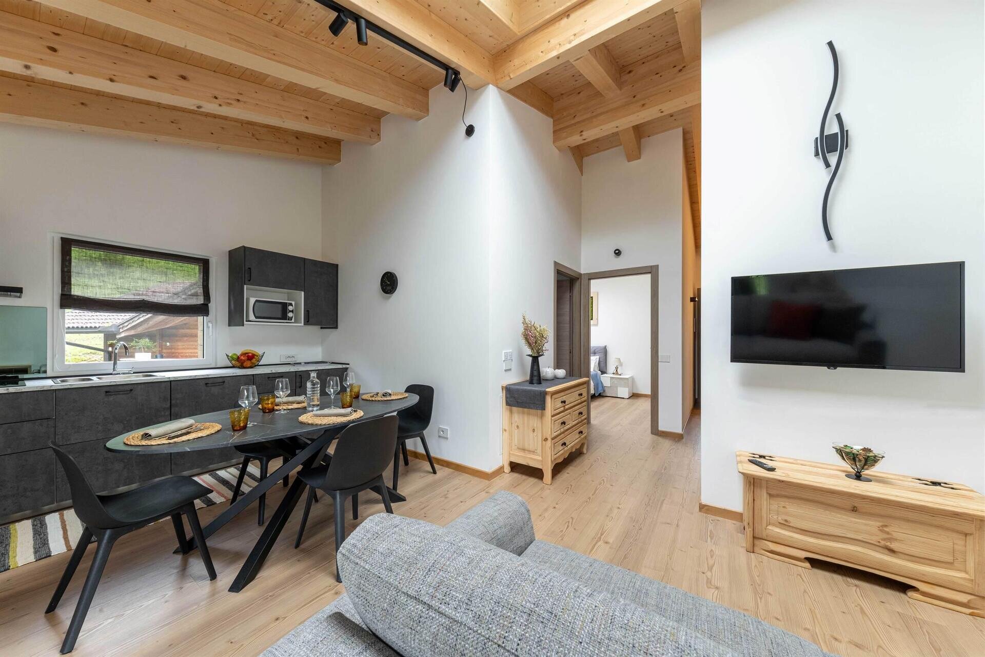 Images Trn 1 5df213ed E5fe 46d2 Afc9 74e81ab61aa0 99 Image