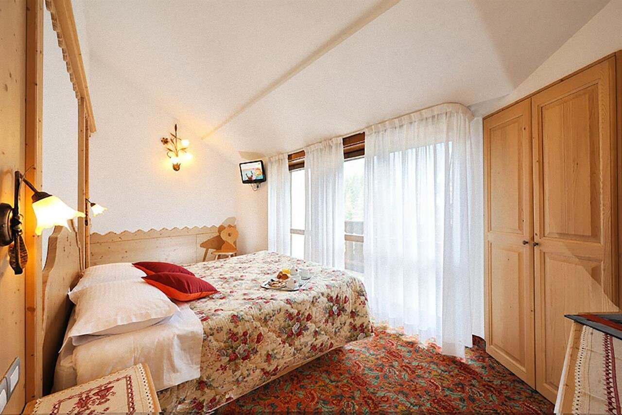 La Camera Superior #europacastrozza