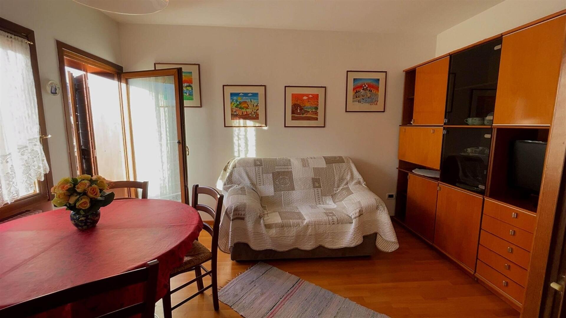 Images Trn 1 56e4163d 748e 419c 9c05 B53a4fad1721 99 Image