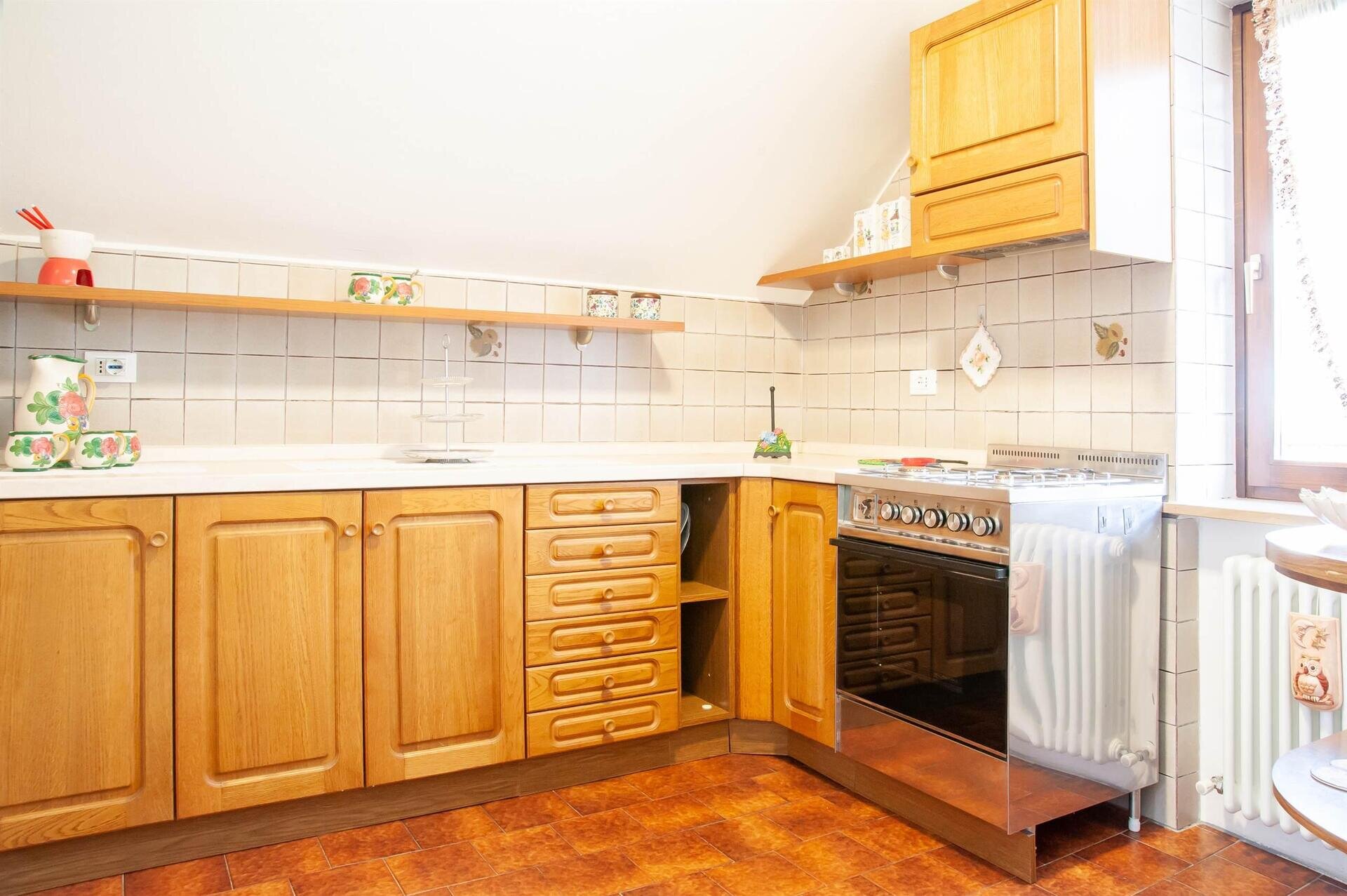 Maria-0003110418 (2018_04_12 14_37_51 UTC)