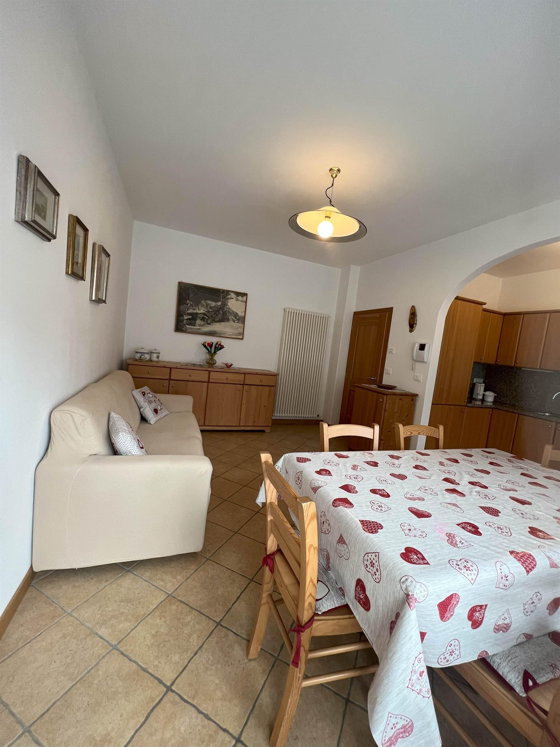 Images Trn 1 D33541f9 1b7f 4f5a Aee5 Ed726c065628 99 Image