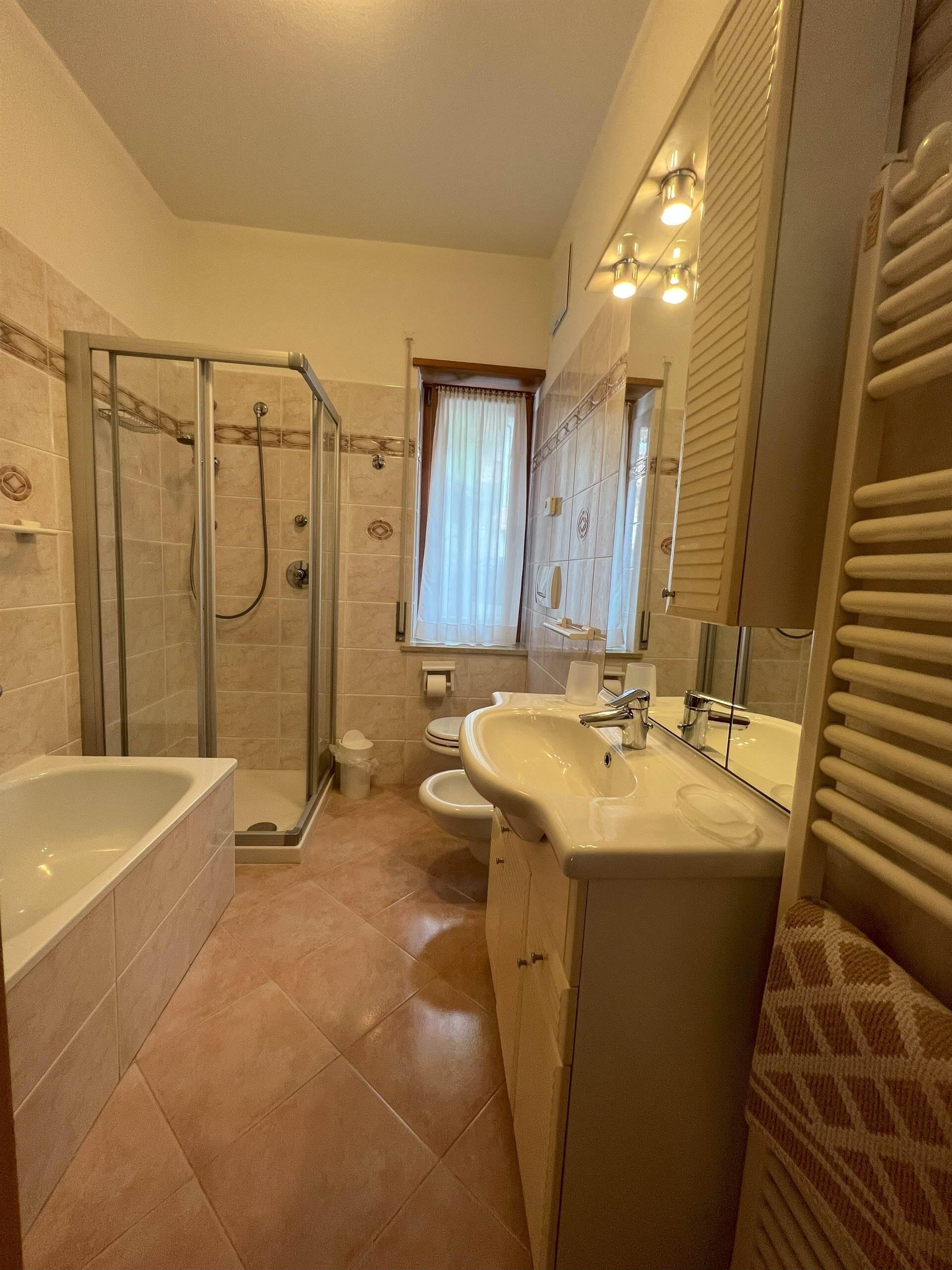 Images Trn 1 6453495e 24ac 4464 87e8 7059711deaeb 99 Image