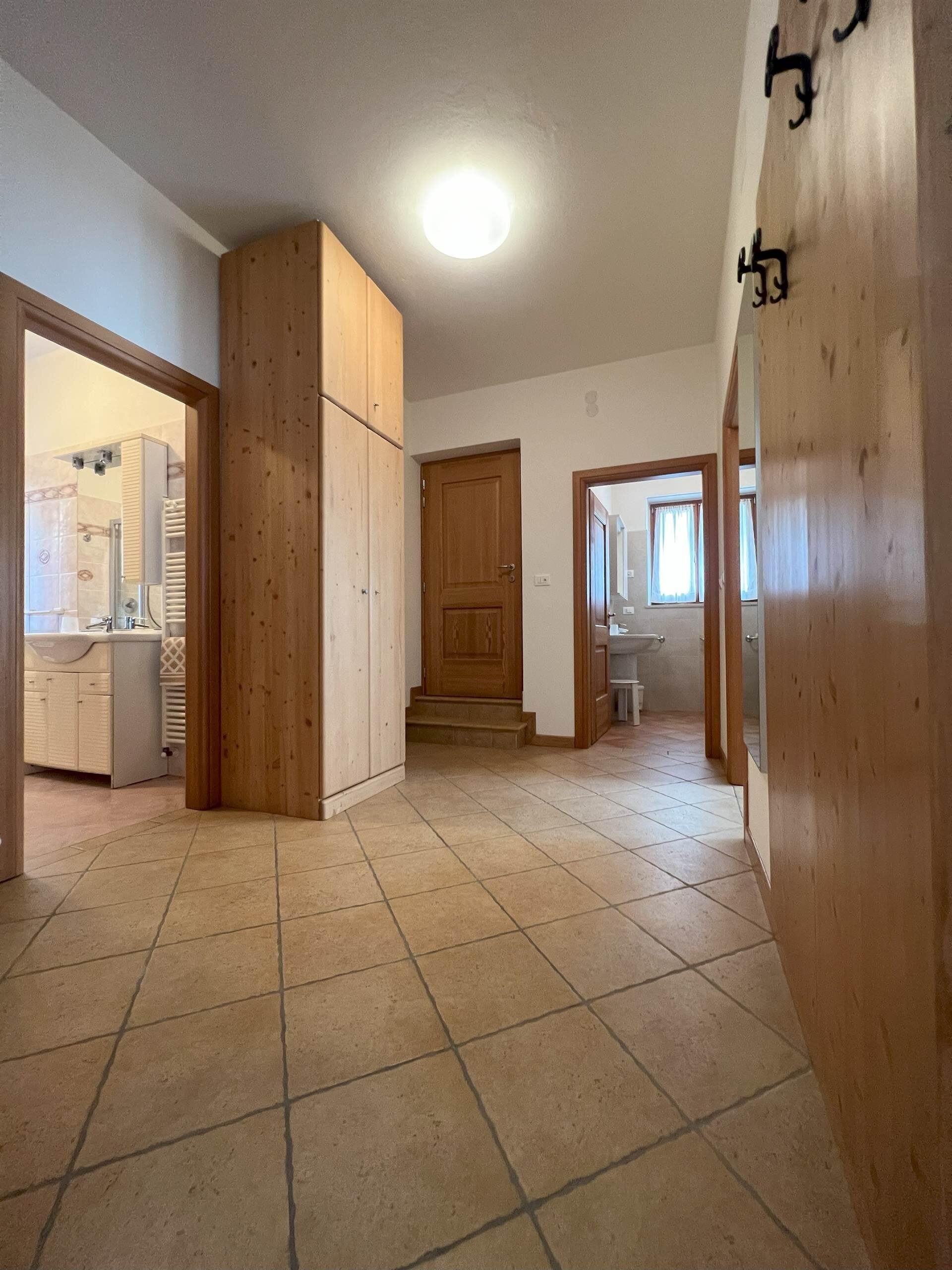 Images Trn 1 7f6666bb 4f30 4e04 9086 4aabfc2fa21d 99 Image