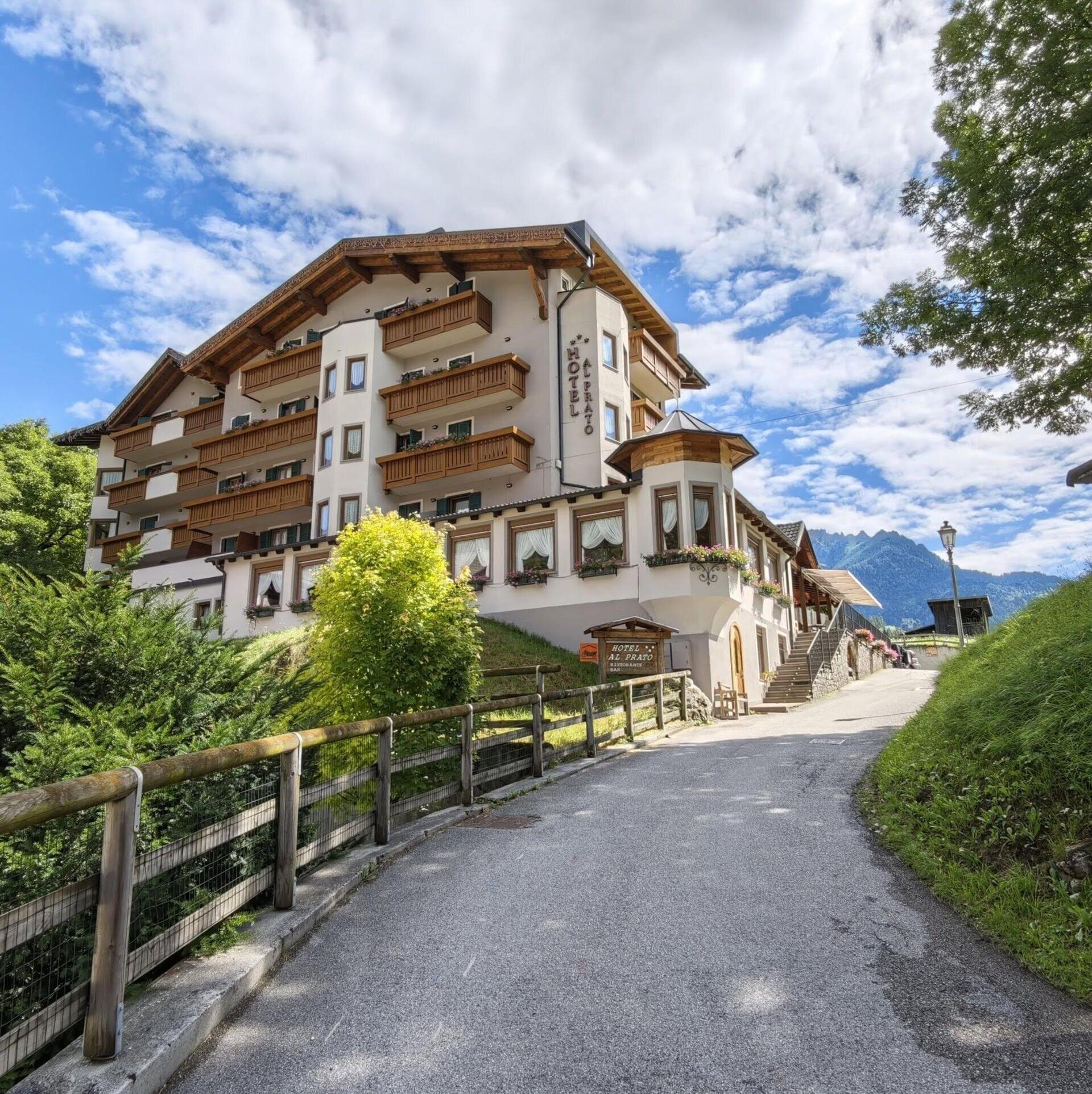 HOTEL AL PRATO