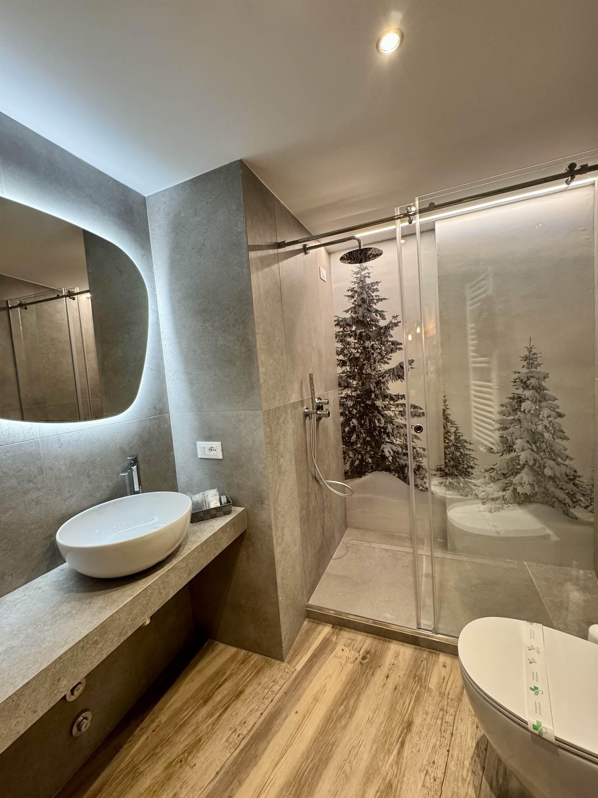 Images Trn 1 47429f89 F61a 4e67 Aaf8 14e1f264ed66 99 Image