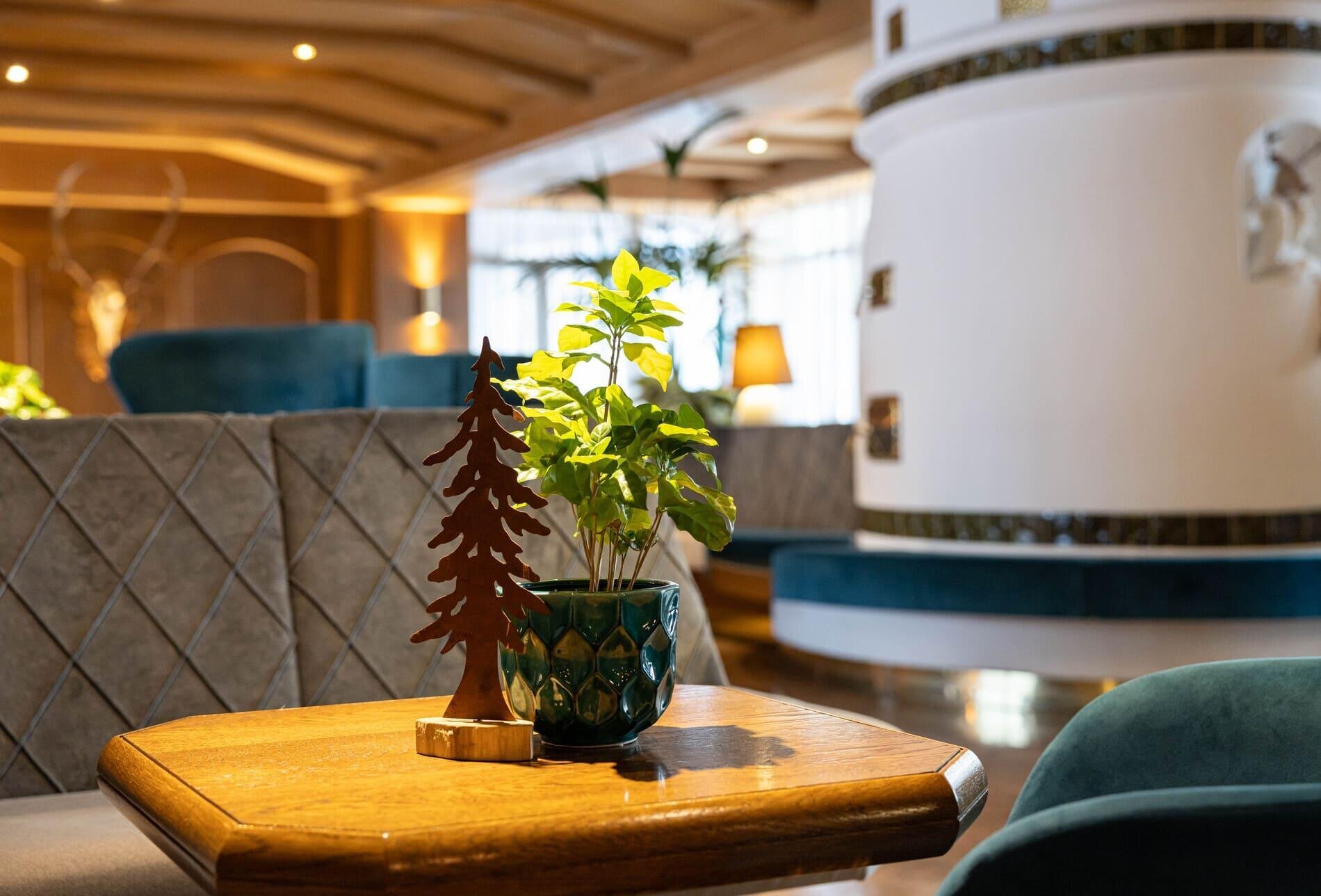 Images Trn 1 2fa3c2fe 8a99 4a41 Ab0f E300c169db38 99 Image