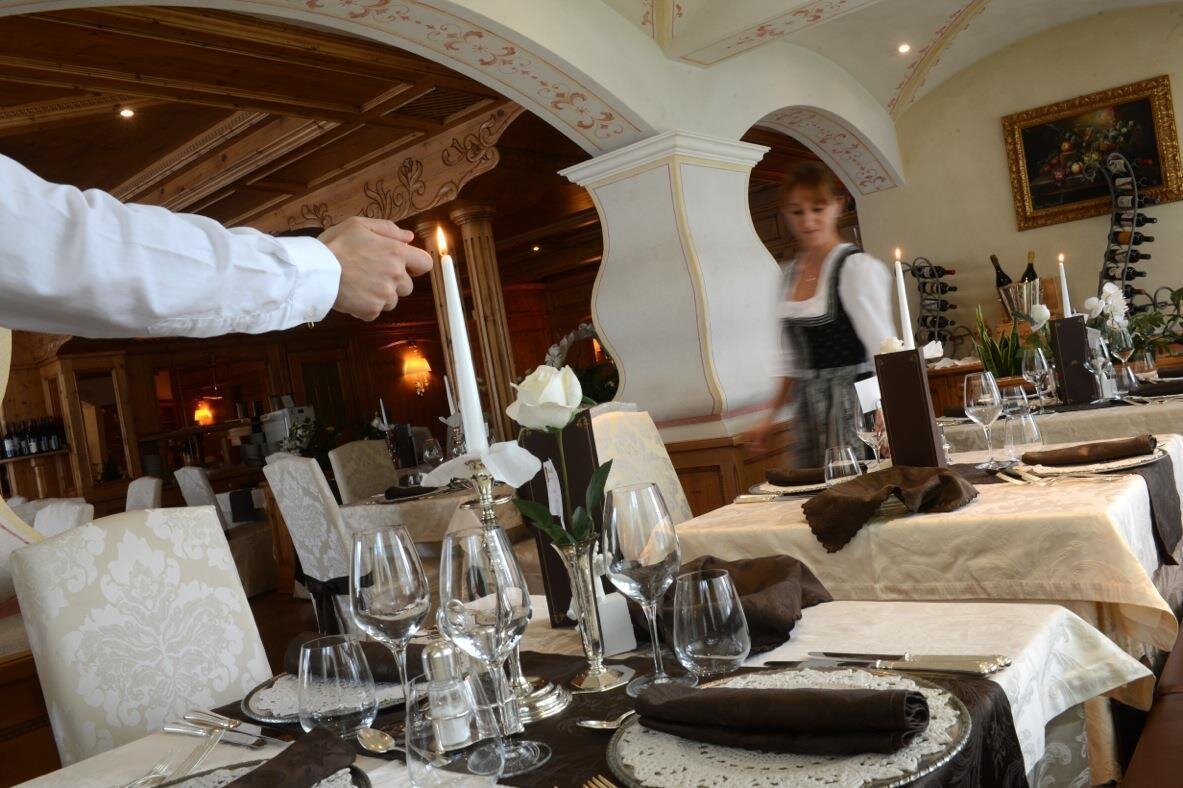 particolare sala da pranzo