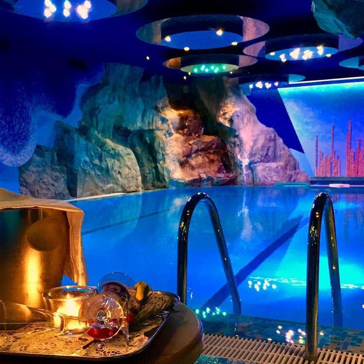 Piscina-Mirabello-Hotel