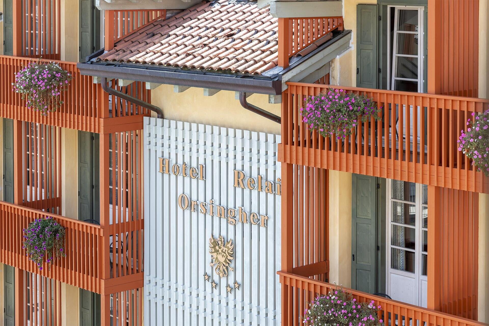 facciata hotel orsingher 3