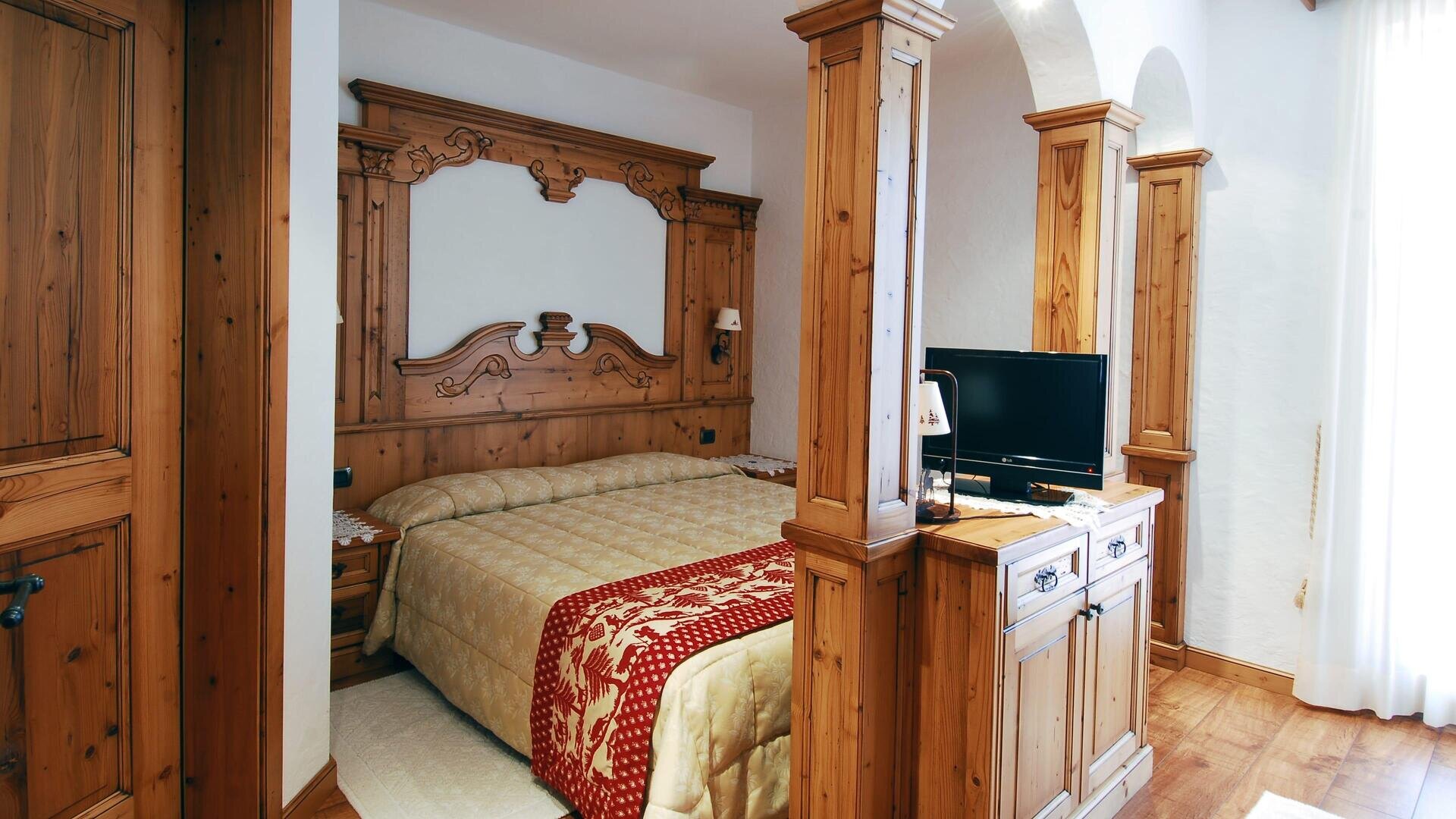stalon-hotel-dolomiti-gallery-camere-suite-1