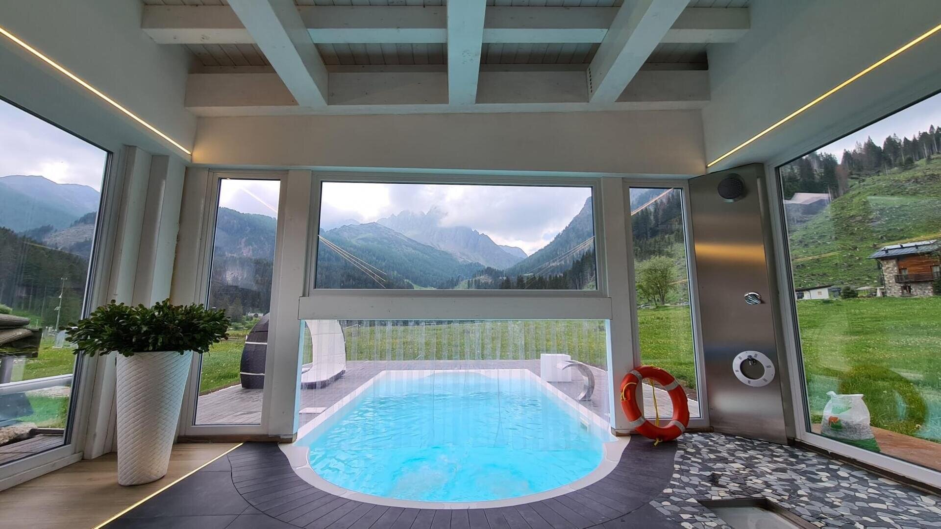 piscina_hotel_vienna_spa