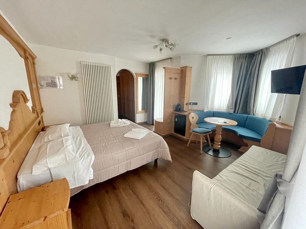 WhatsApp Image 2022-11-28 at 16.17.25