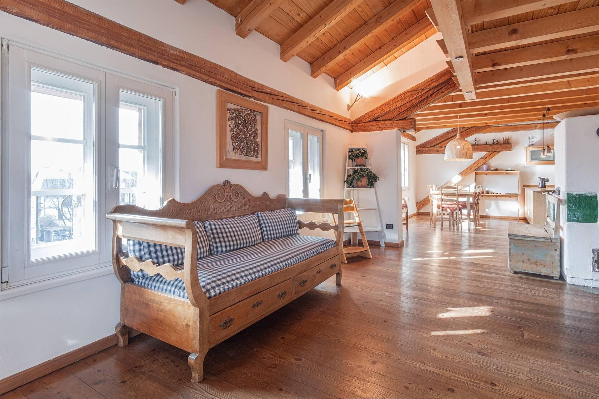 Images Trn 1 552f597e 5aed 430b 90c9 08dd481dec6d 99 Image