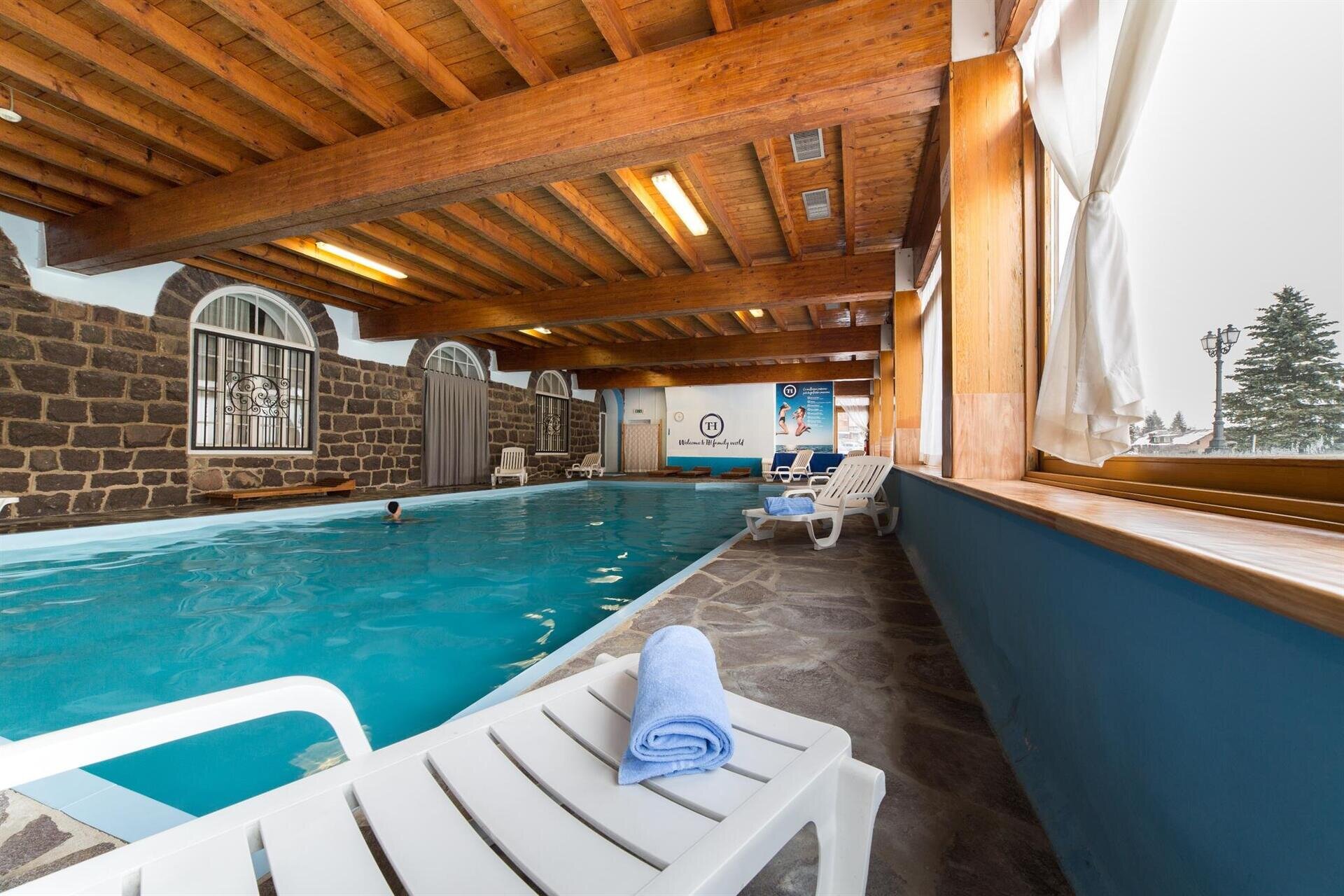 Servizi_Piscina_Majestic_1 web