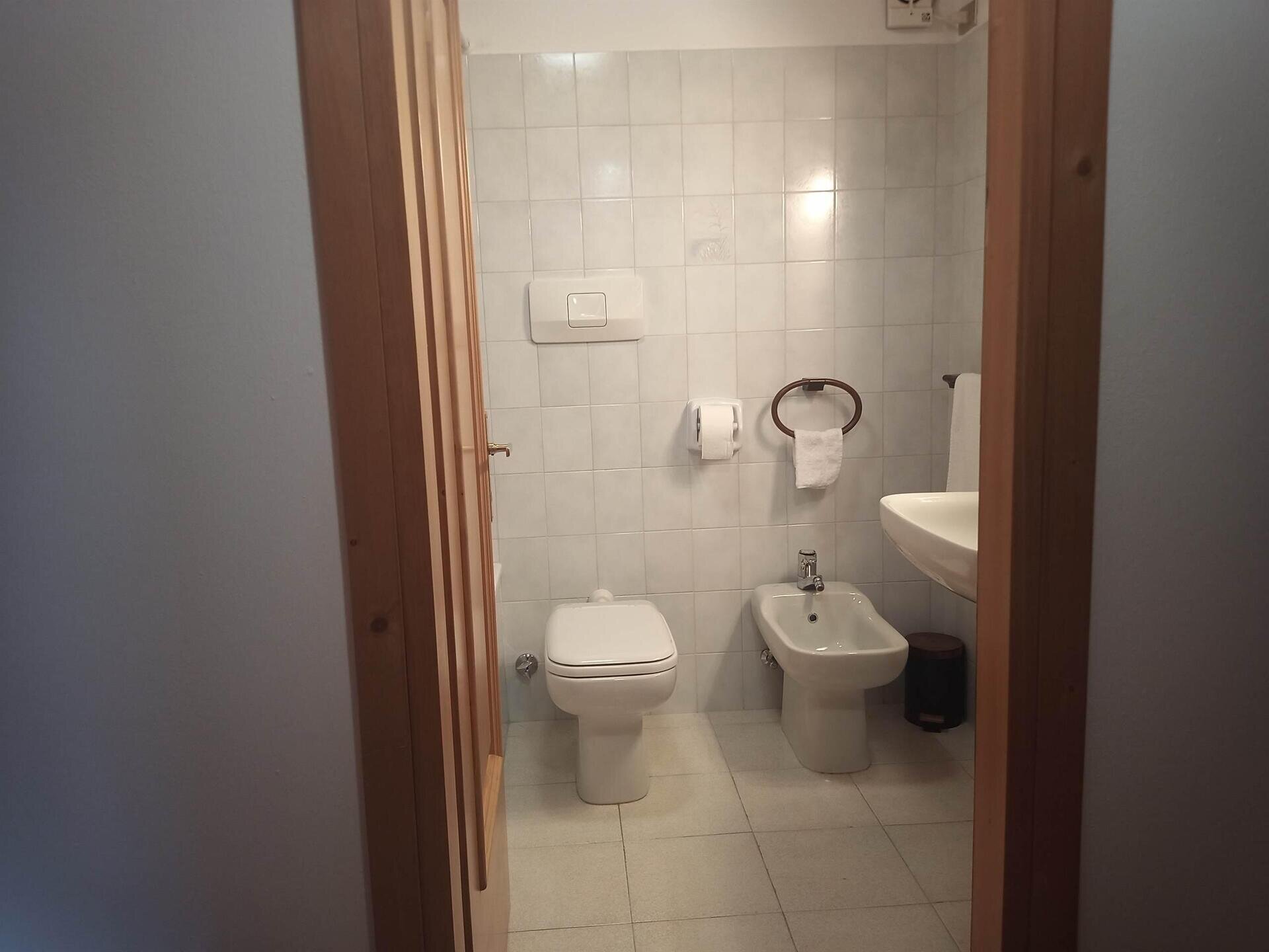 17 bagno principale a