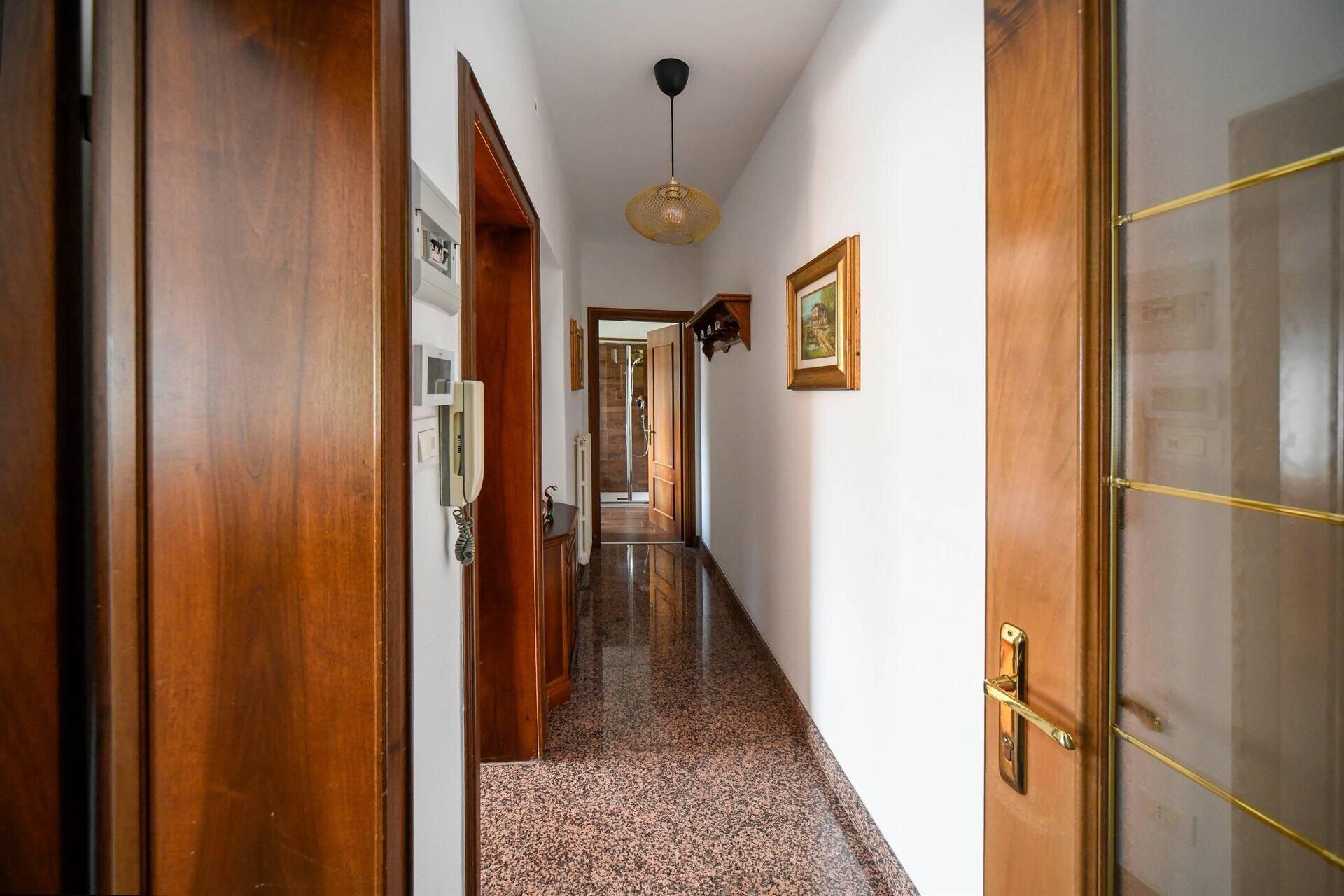 Images Trn 1 04274119 0259 4488 9c10 226912991259 99 Image