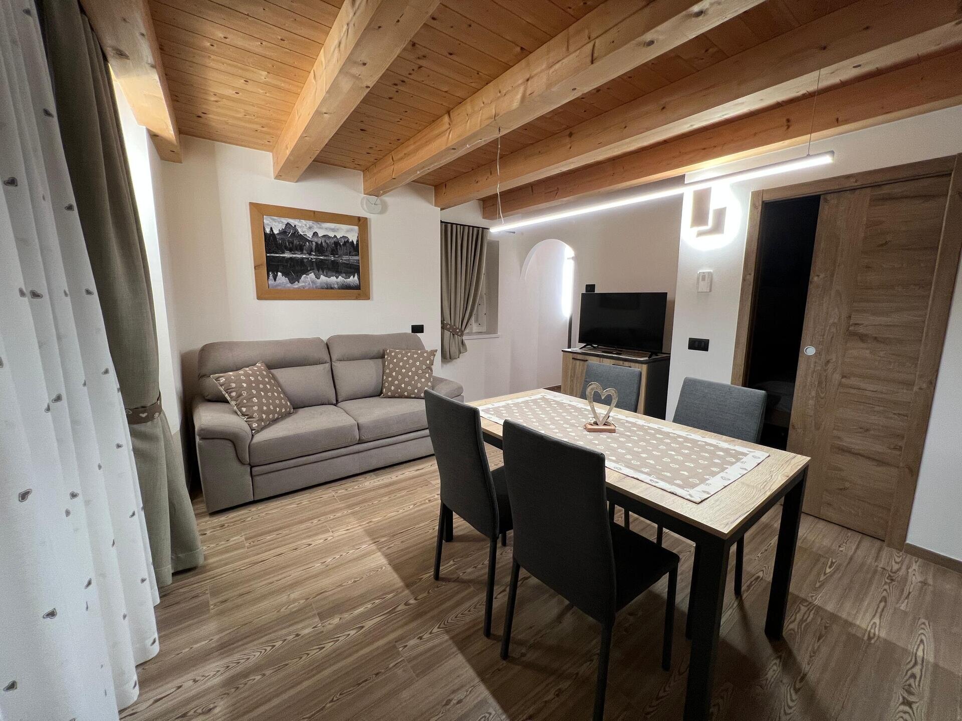 WhatsApp Image 2024-12-18 at 07.35.51 (4)