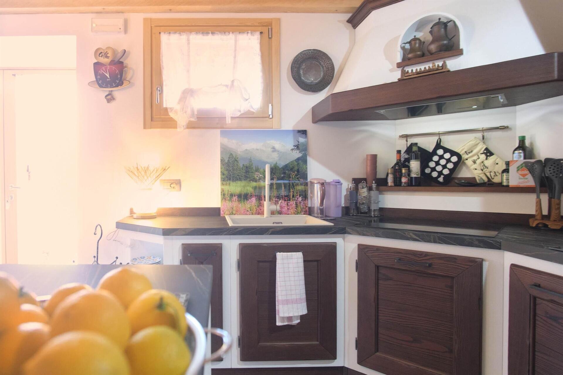 Images Trn 1 29e24b5b C201 4352 9790 6655640c6069 99 Image