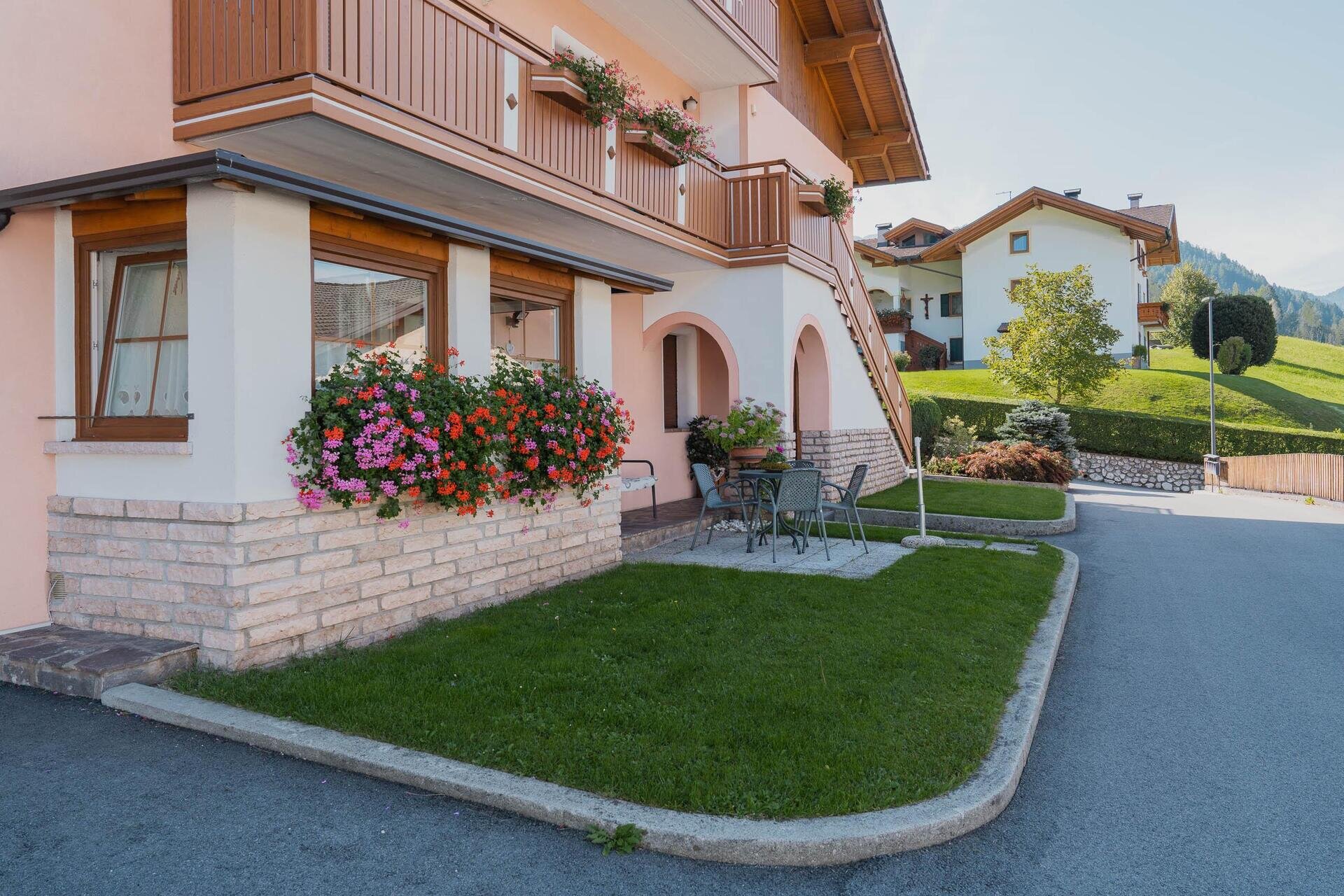 APT_Nami Gabriella_Web-12