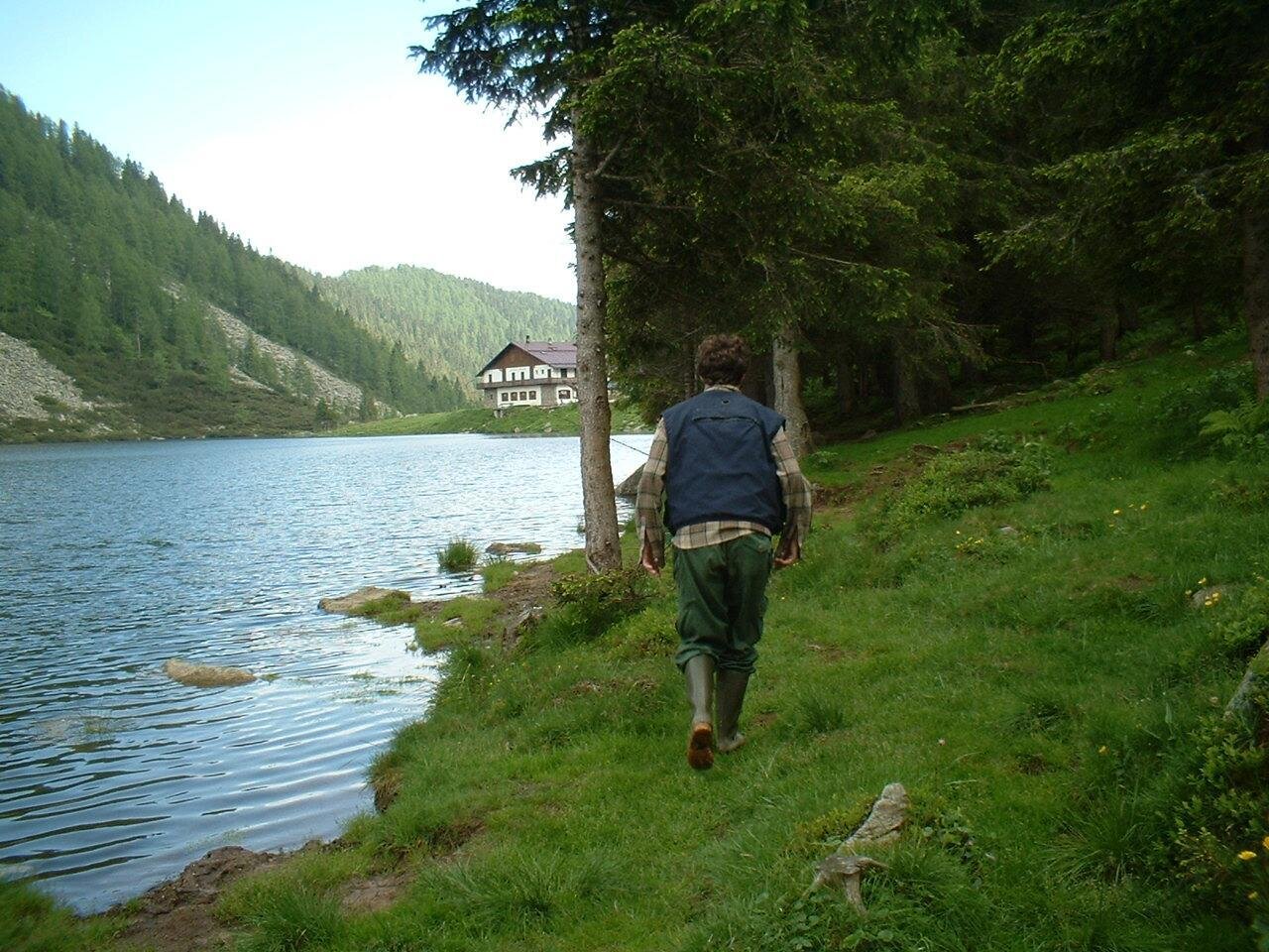 Pesca sportiva al lago di Calaita