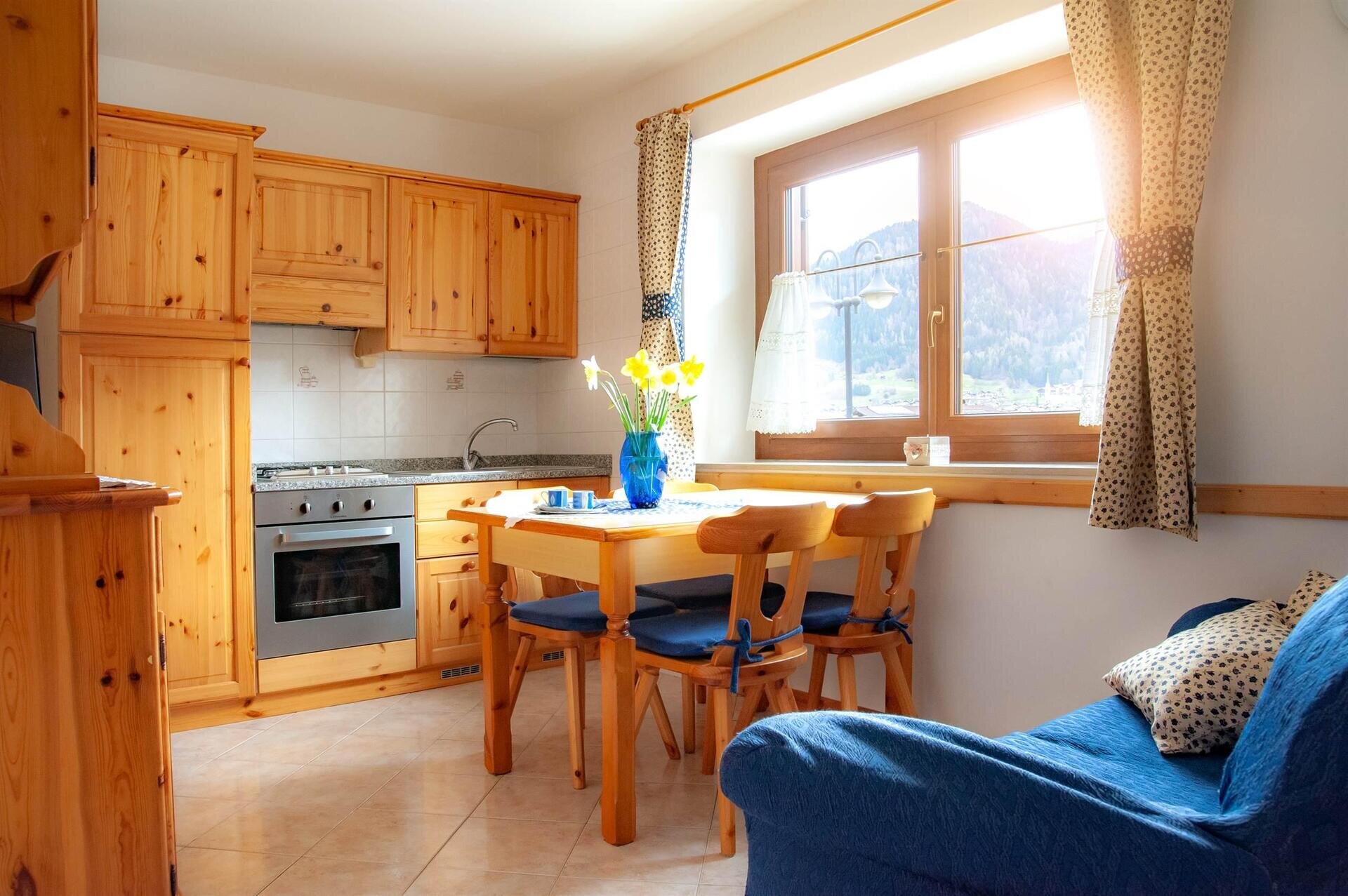 elena-0001110418 (2018_04_12 15_39_09 UTC)