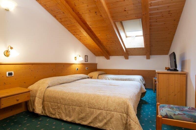 Mansarda 8 posti letto (6)