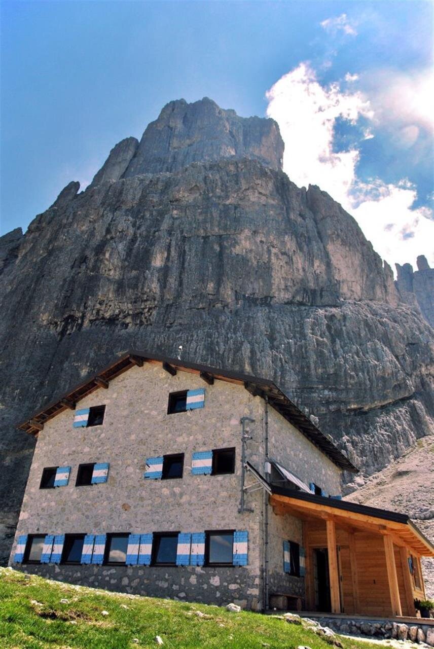 181193_3678723441550_503999543_n