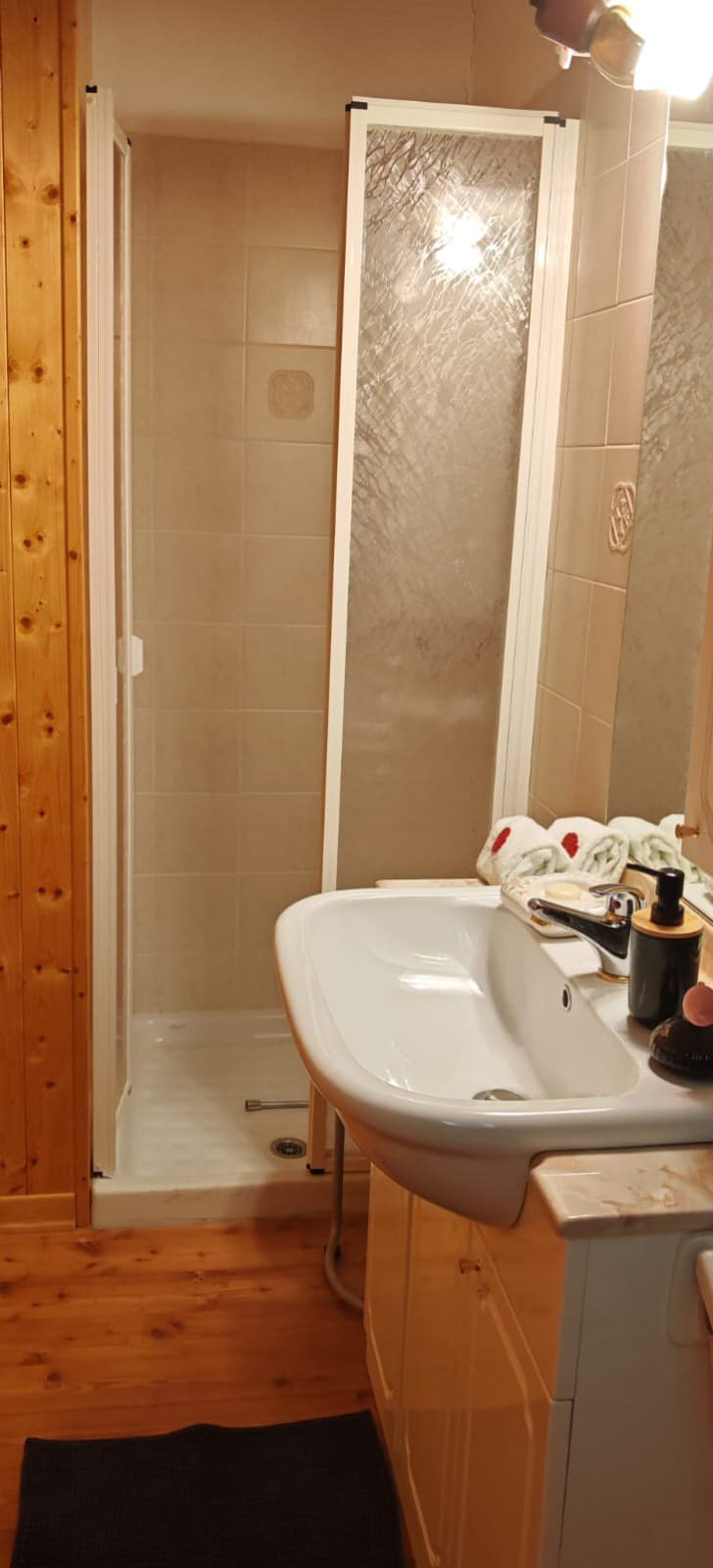 Images Trn 1 Bf8404a7 D4ec 4f3f B4bd 6be9bf5e6599 99 Image