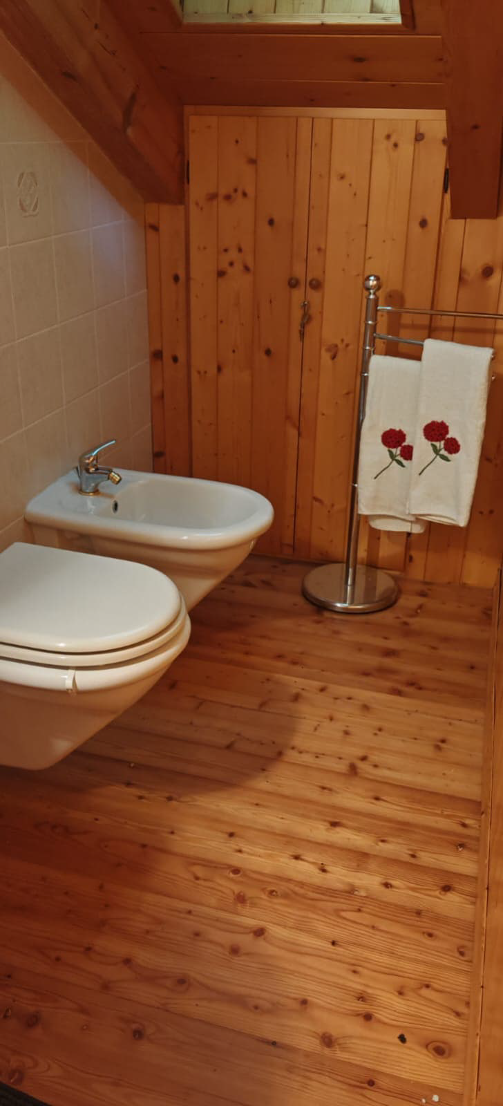 Images Trn 1 5ce6b5da 1893 4484 A5ce 12e53ff276a1 99 Image