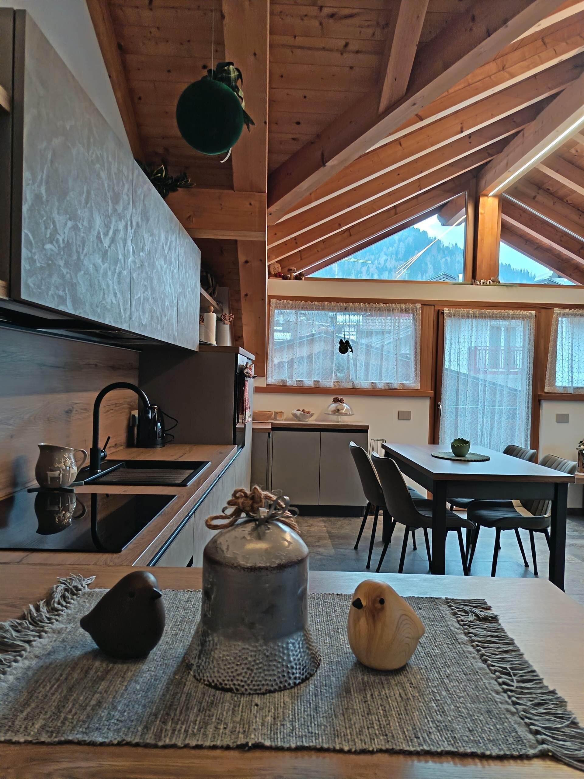 Images Trn 1 59102662 C979 4867 8ed0 56fd89507aae 99 Image