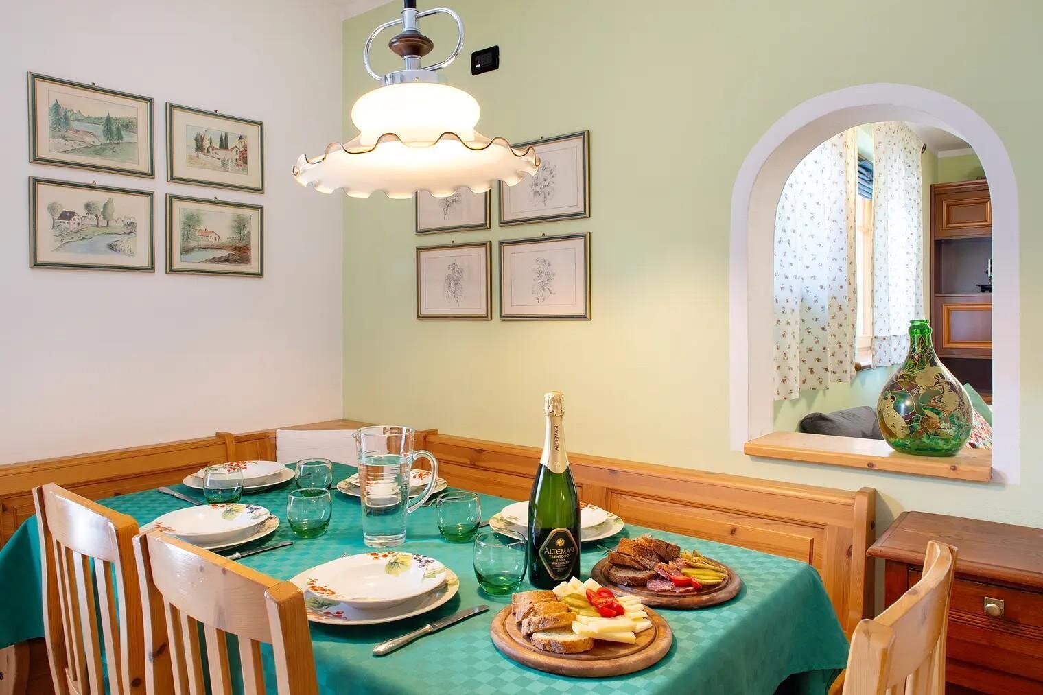 Images Trn 1 2c438f03 0ef5 496c 8f03 29e162fbfb88 99 Image