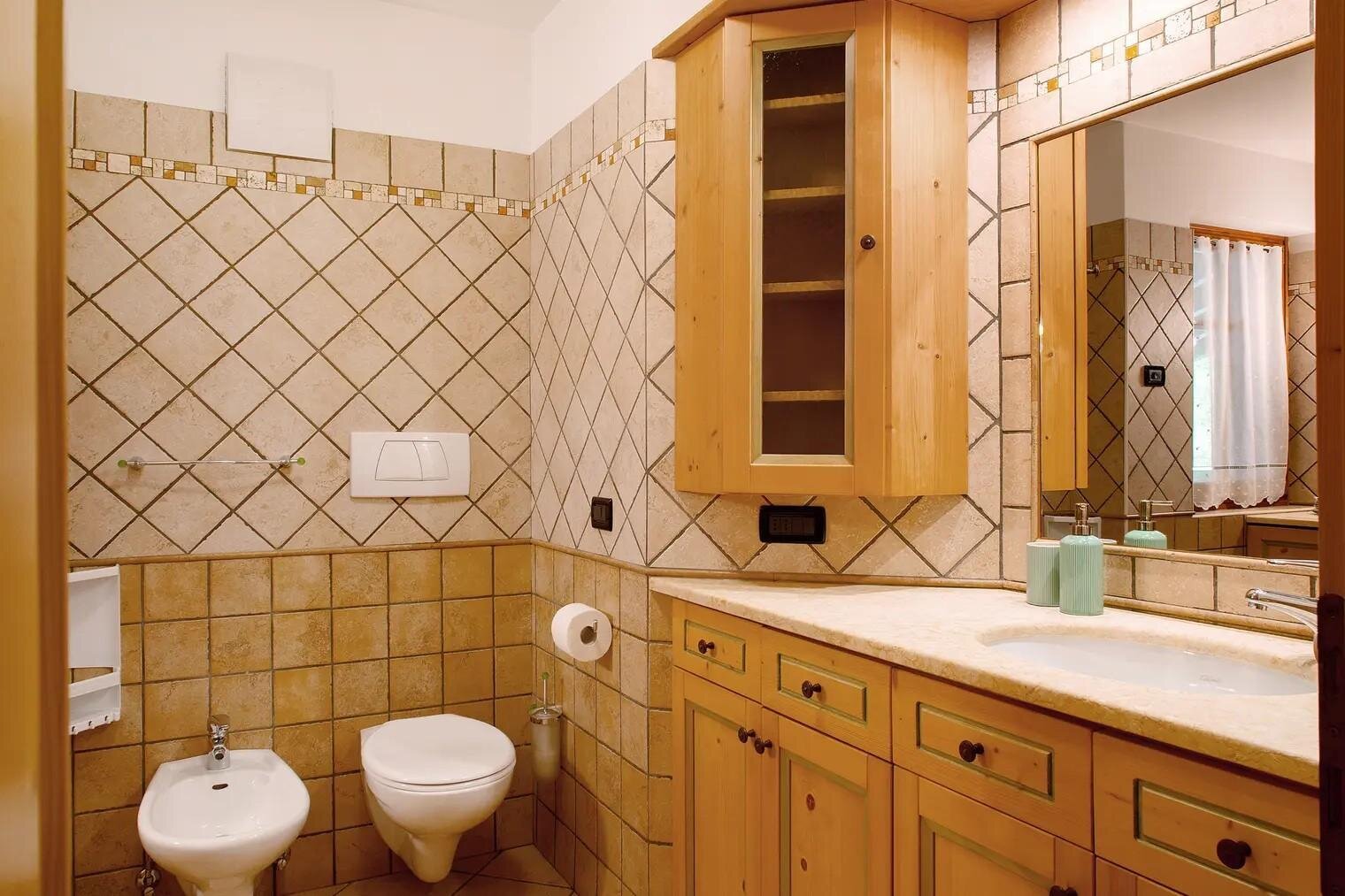 Images Trn 1 09509244 9e47 4484 8c8e 20ca5a644ddd 99 Image