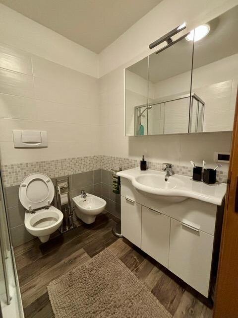 Images Trn 1 5589f447 F70a 4020 Ba6e C0049b3f737f 99 Image