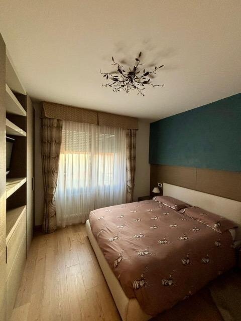 Images Trn 1 0d1ad3b8 92f9 4abd B037 Efb12b3728ae 99 Image