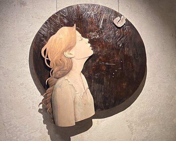 Donne con la valigia