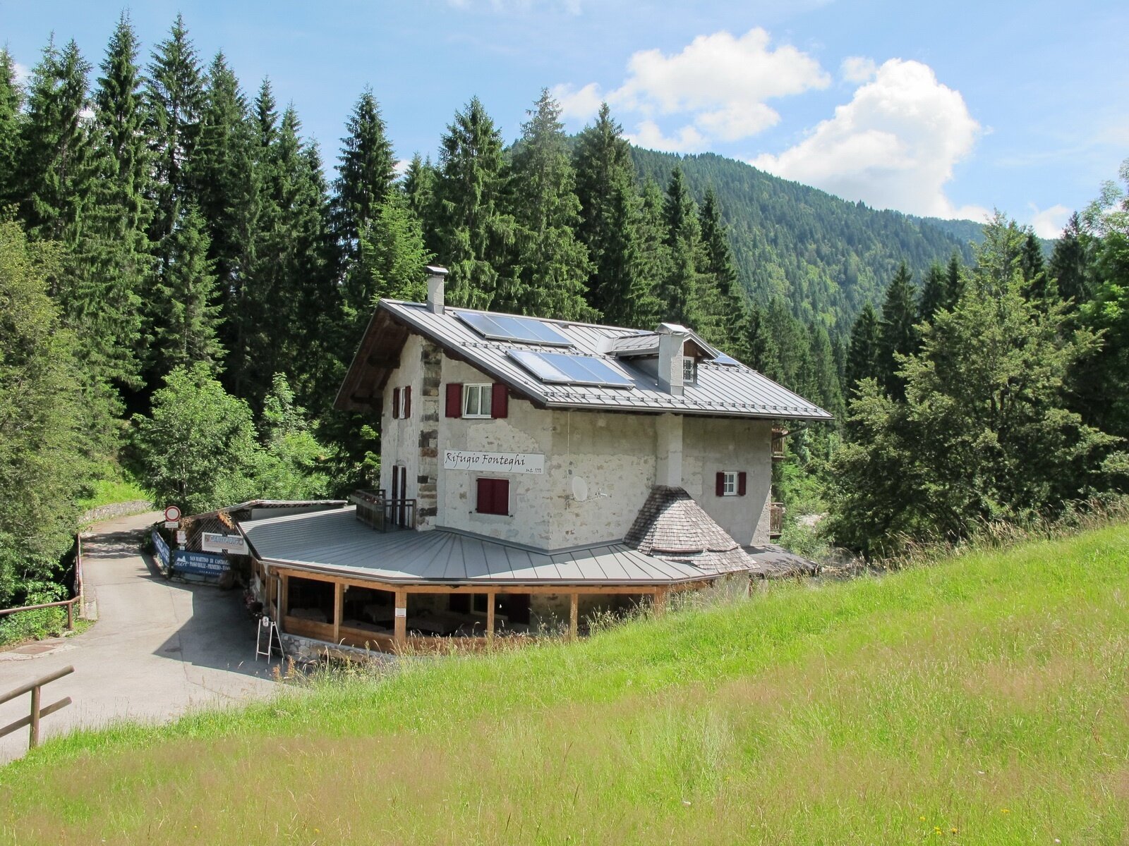Wanderung  Schutzhütte Fonteghi - Schutzhütte Boz