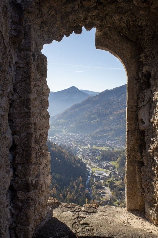 Img2 616381596 Default Variant