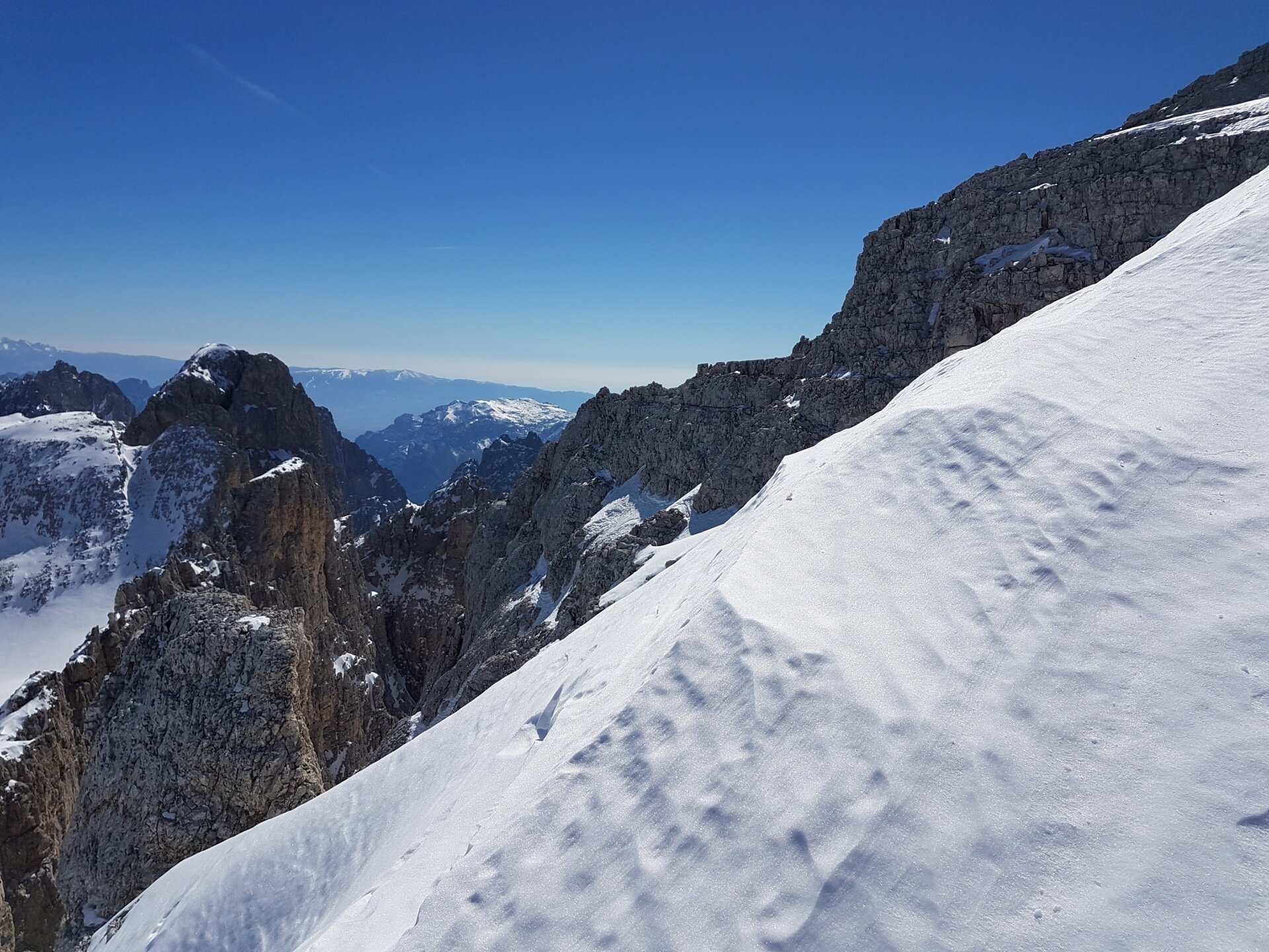 Img2 75218065 Default Variant