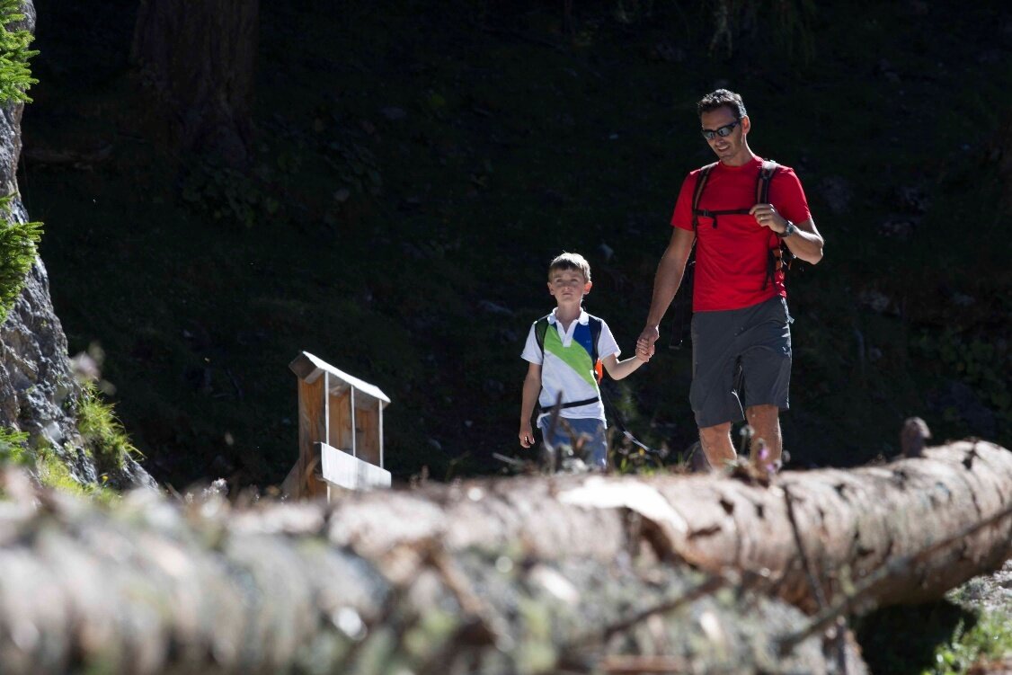Running Ces mit Kindern
