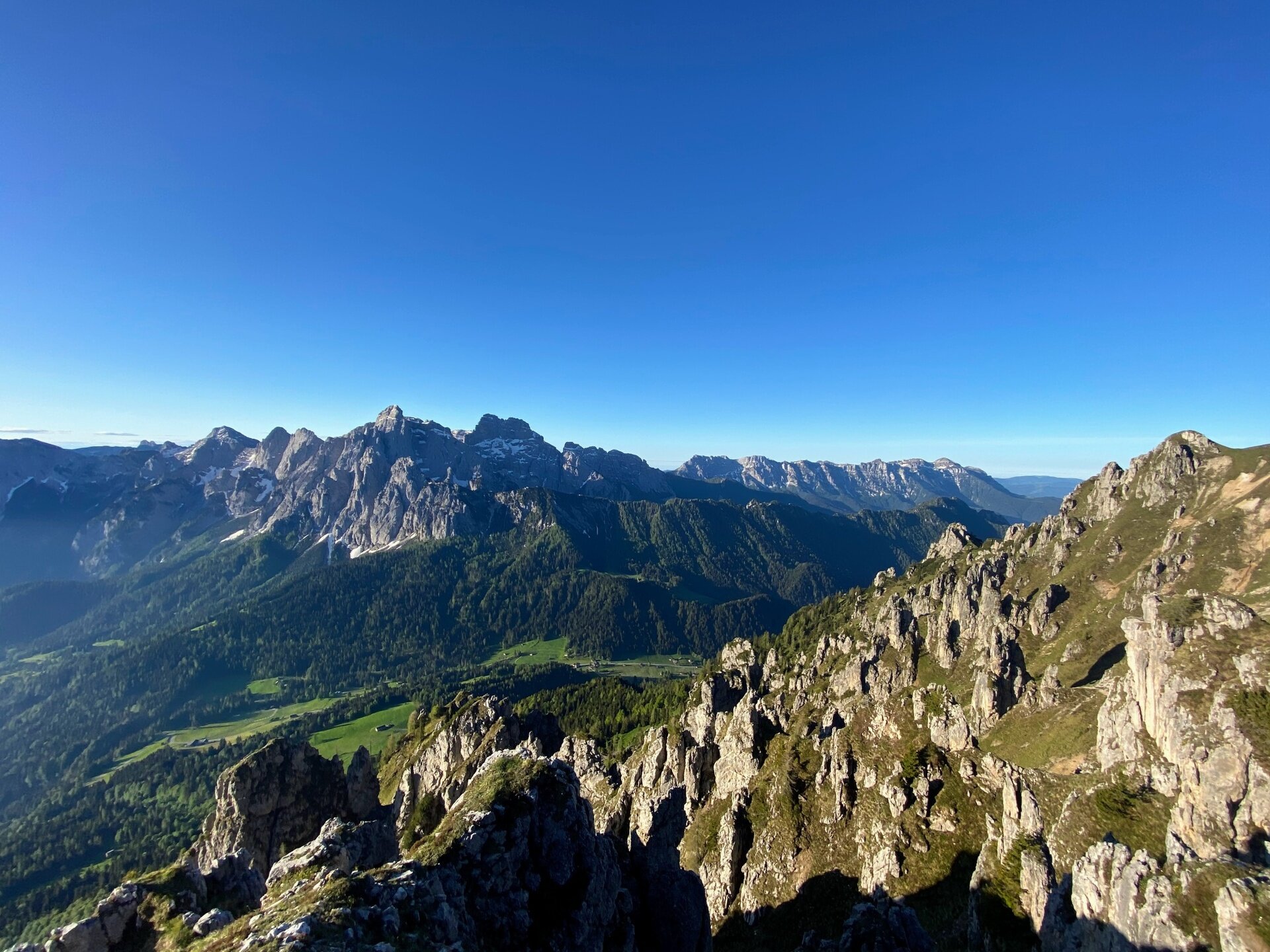 Img2 611849136 Default Variant