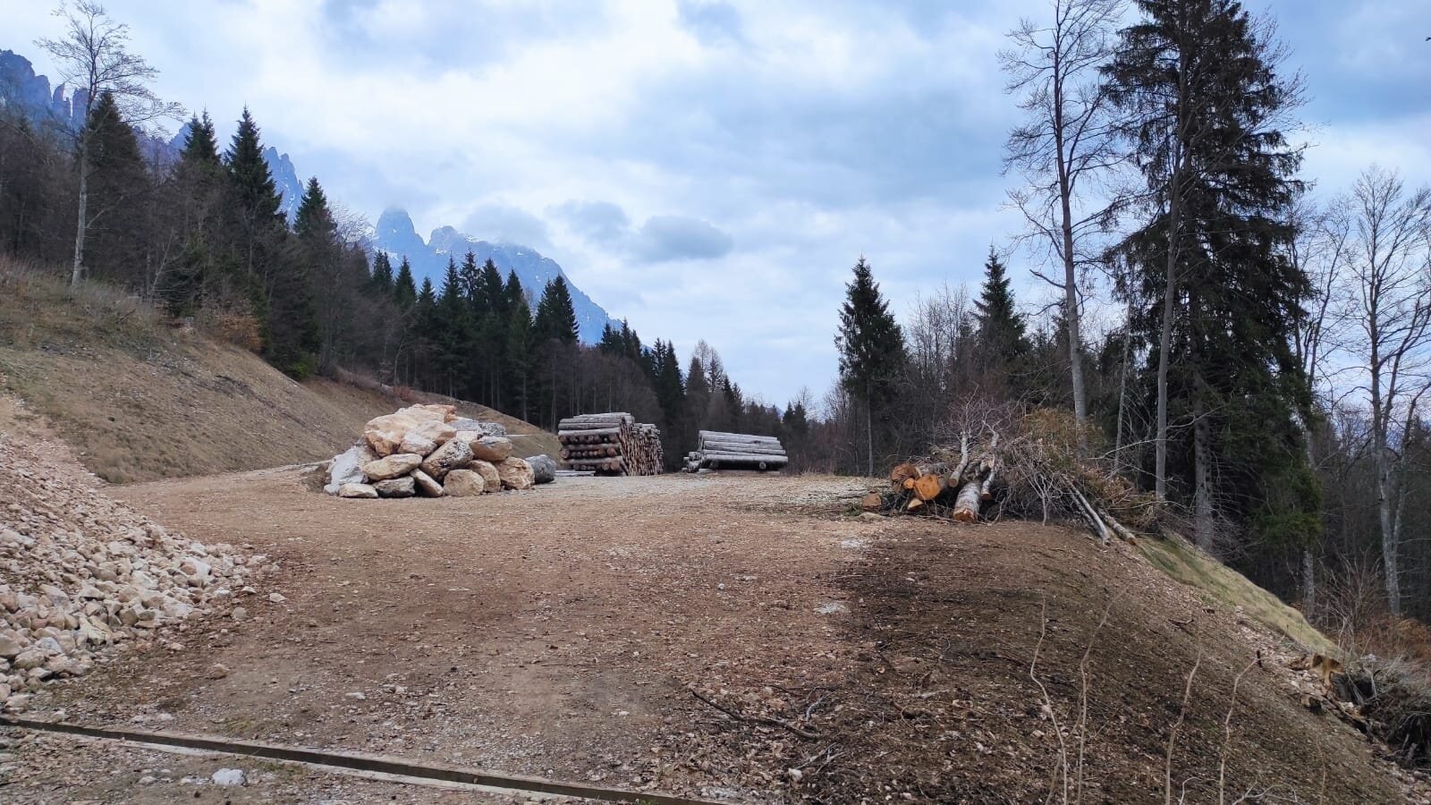 Img2 627746948 Default Variant