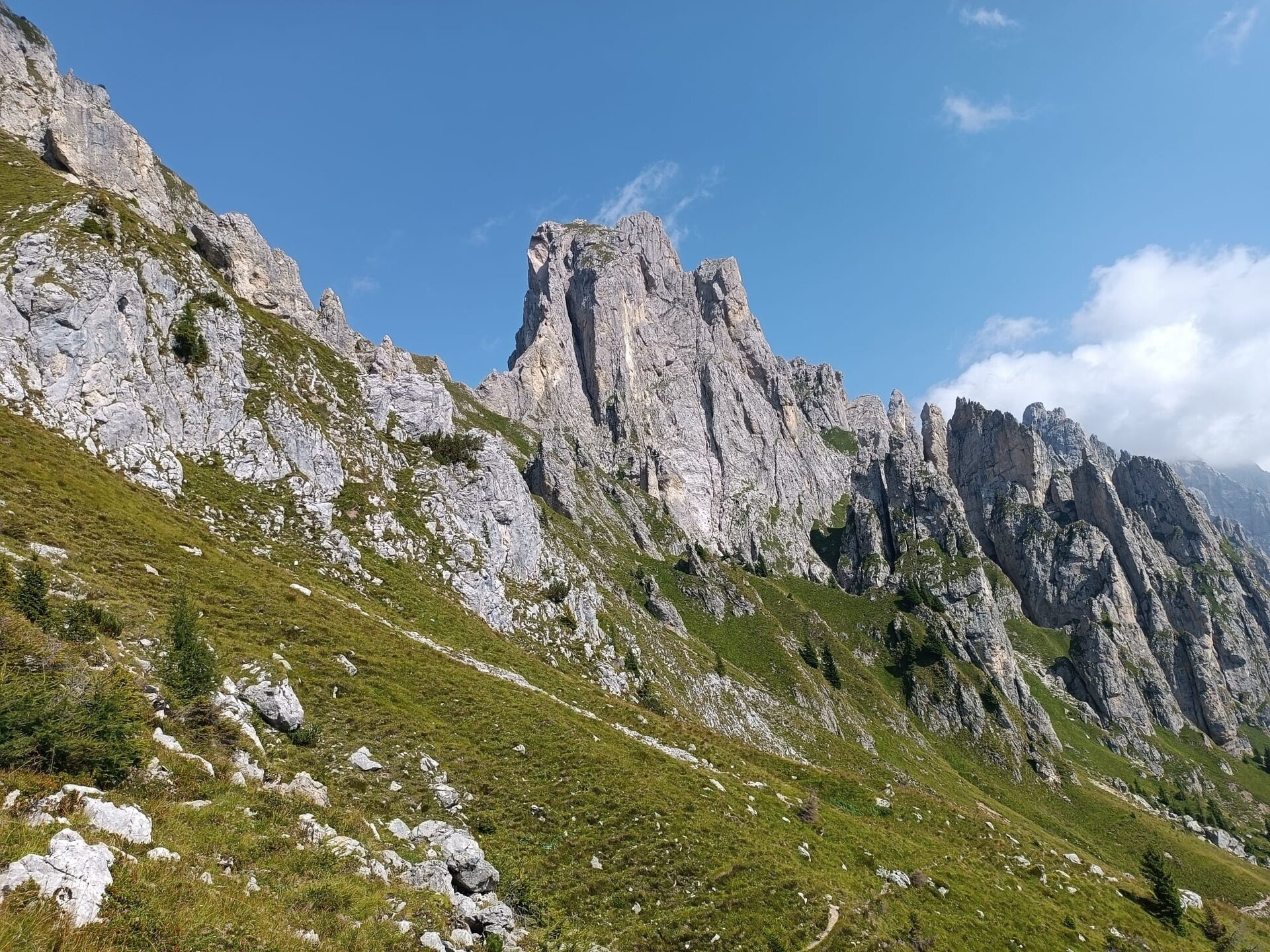 Img2 627744720 Default Variant