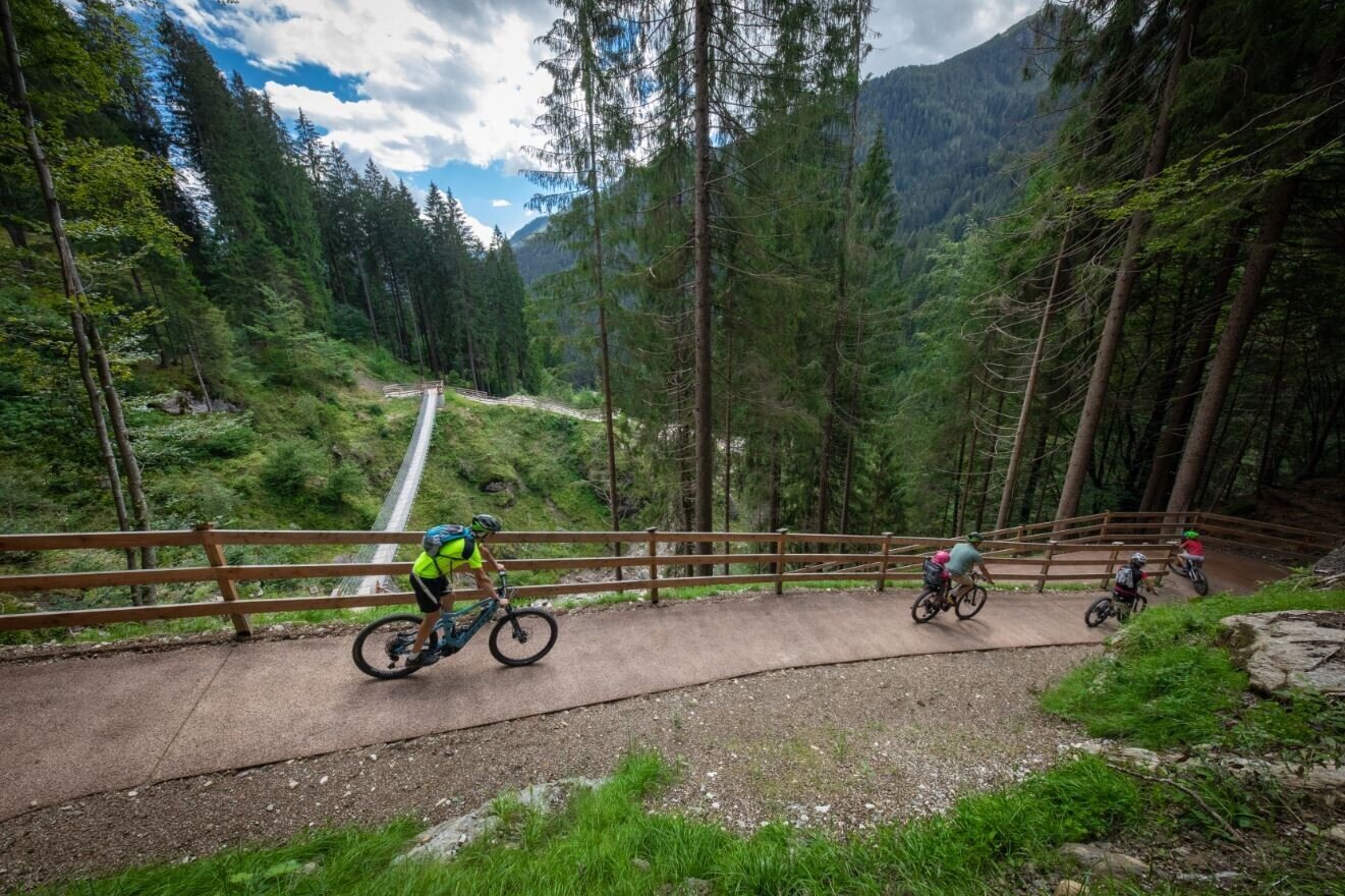Ponte tibetano val De la Vecia