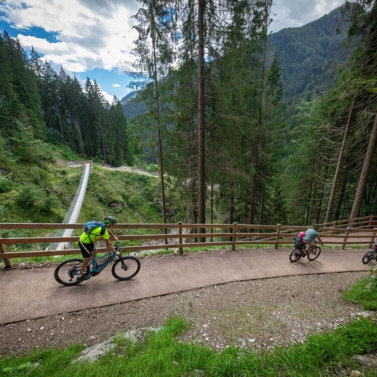 Ponte tibetano val De la Vecia